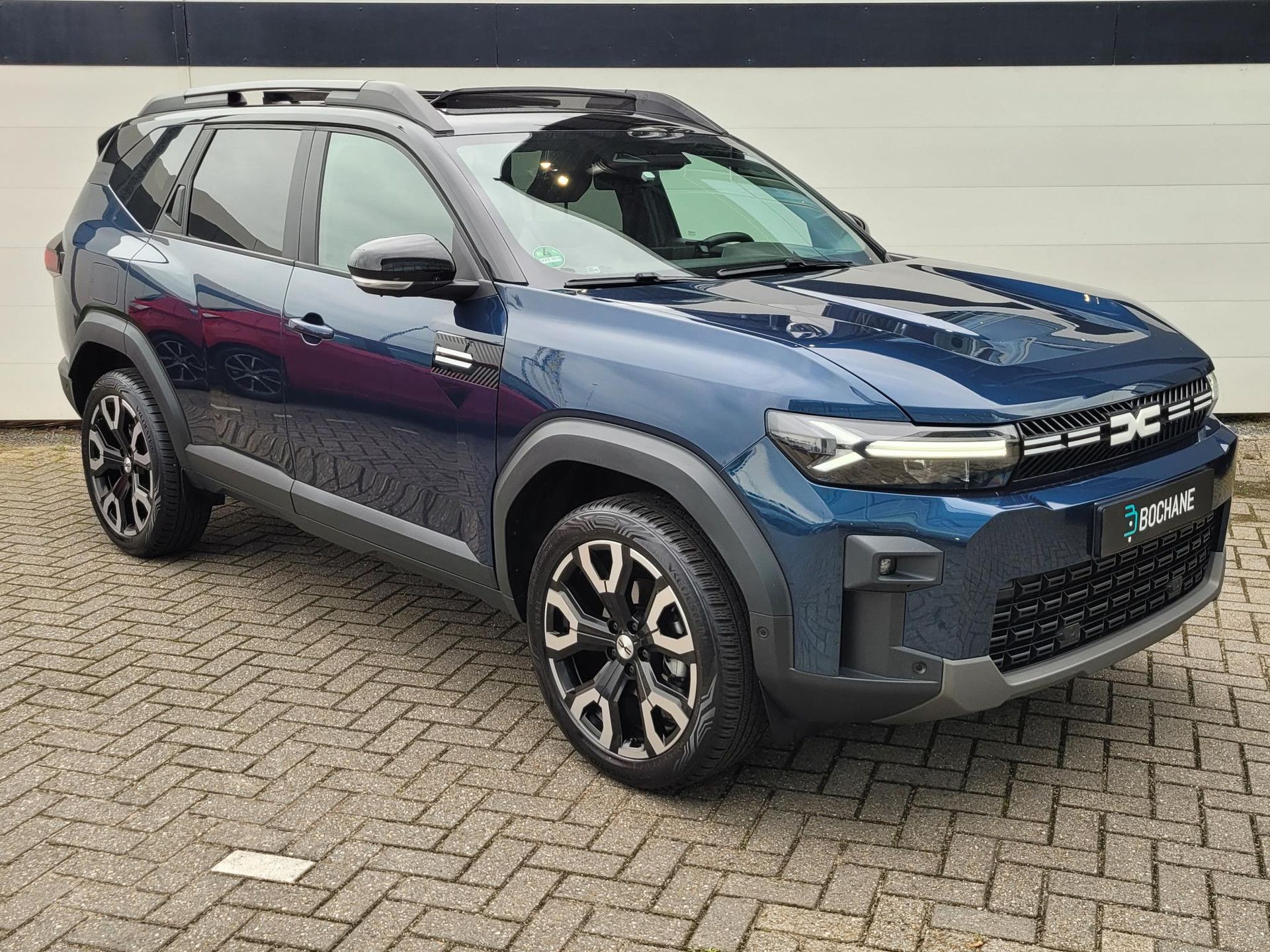 Dacia Bigster met kenteken HVB-09-H – autofoto 5