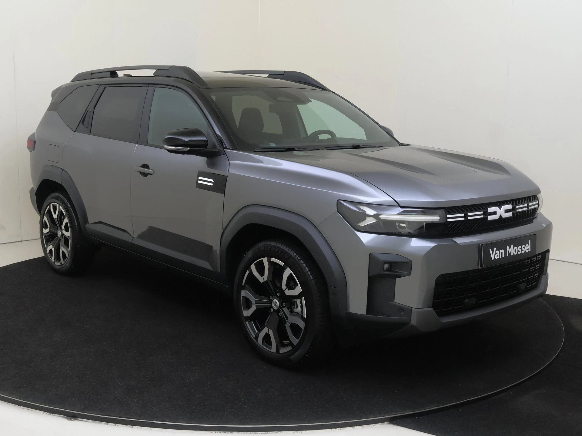 Dacia Bigster met kenteken KTS-32-T – autofoto 3