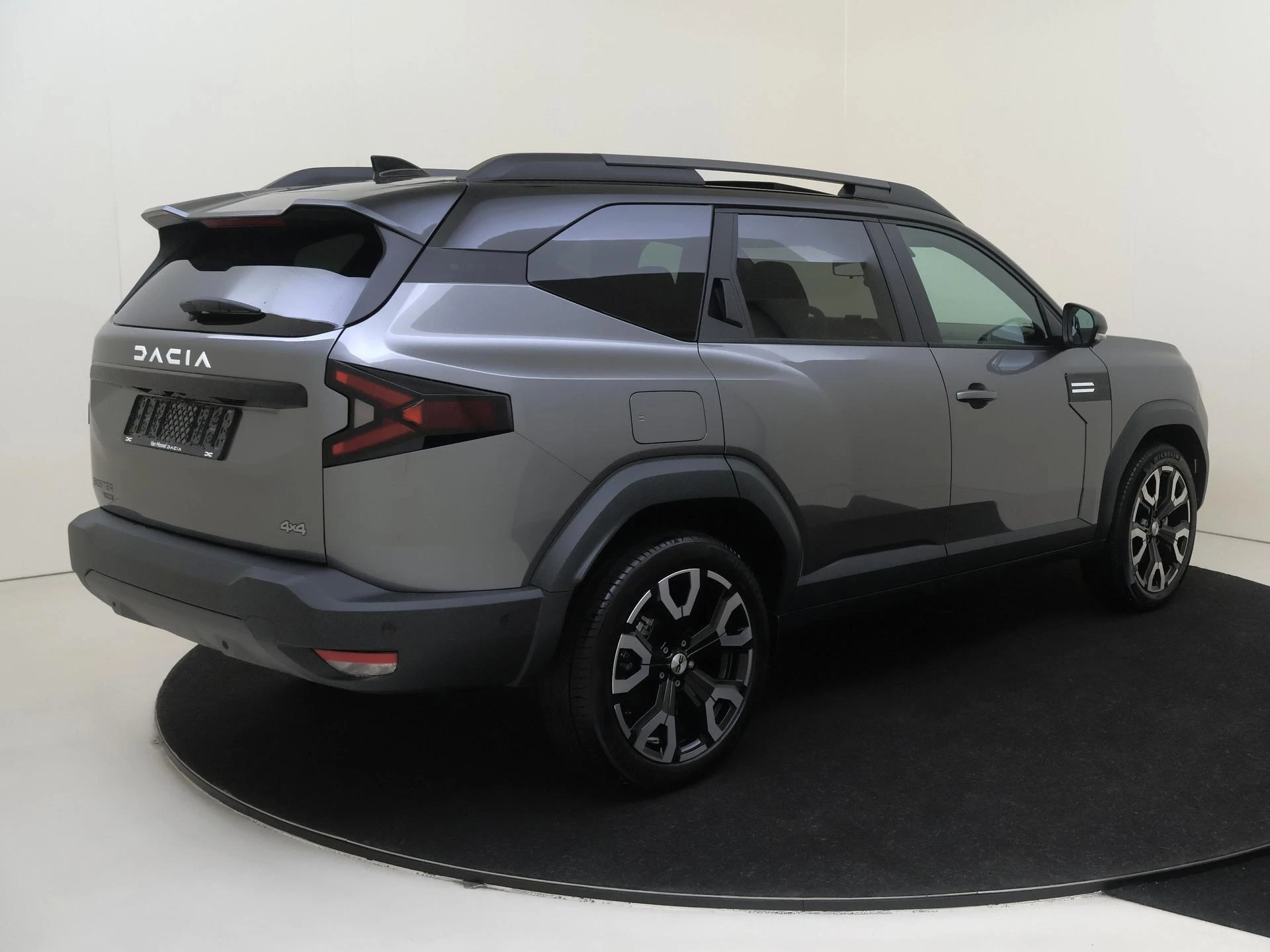 Dacia Bigster met kenteken KTS-32-T – autofoto 5