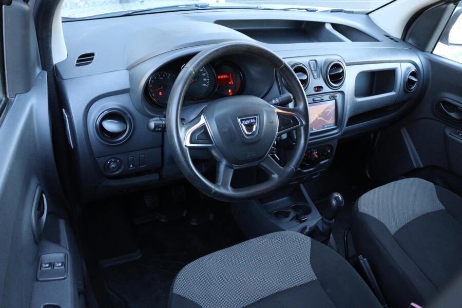 Dacia Dokker met kenteken V-092-ZJ – autofoto 2