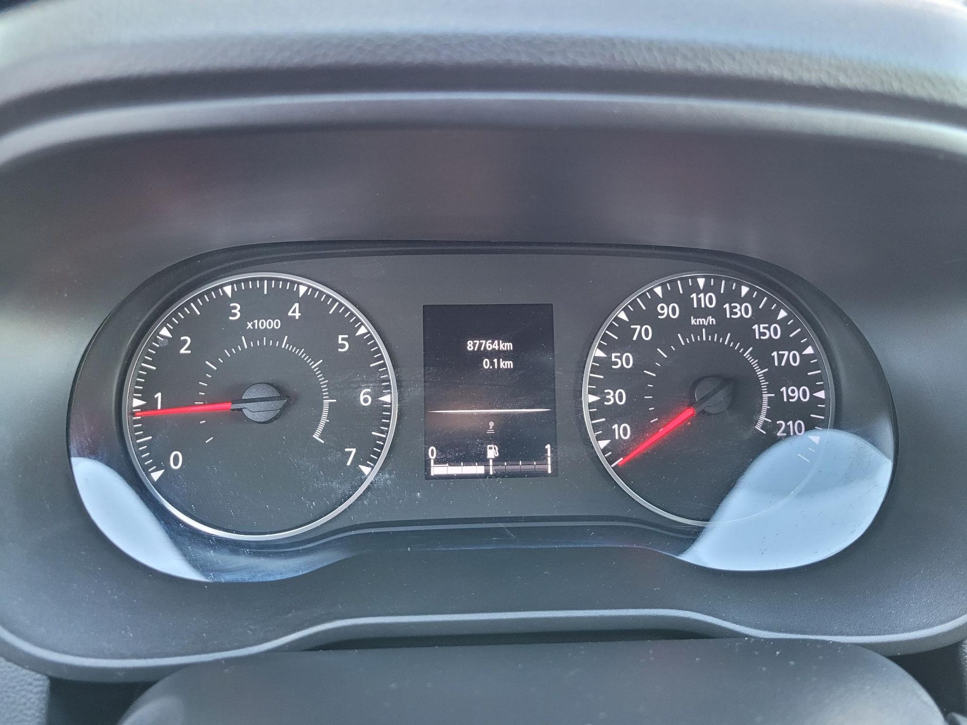 Dacia Duster met kenteken TD-962-D – autofoto 4