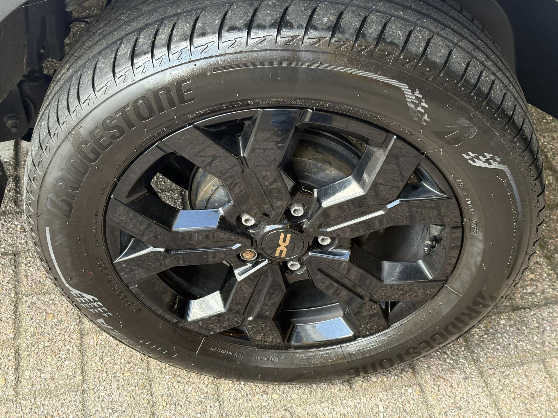 Dacia Duster met kenteken X-613-PZ – autofoto 4