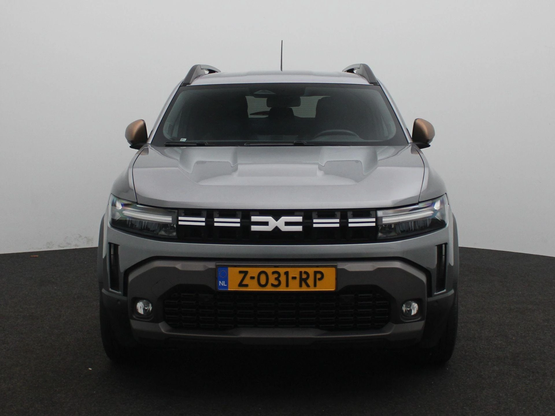 Dacia Duster met kenteken Z-031-RP – autofoto 4