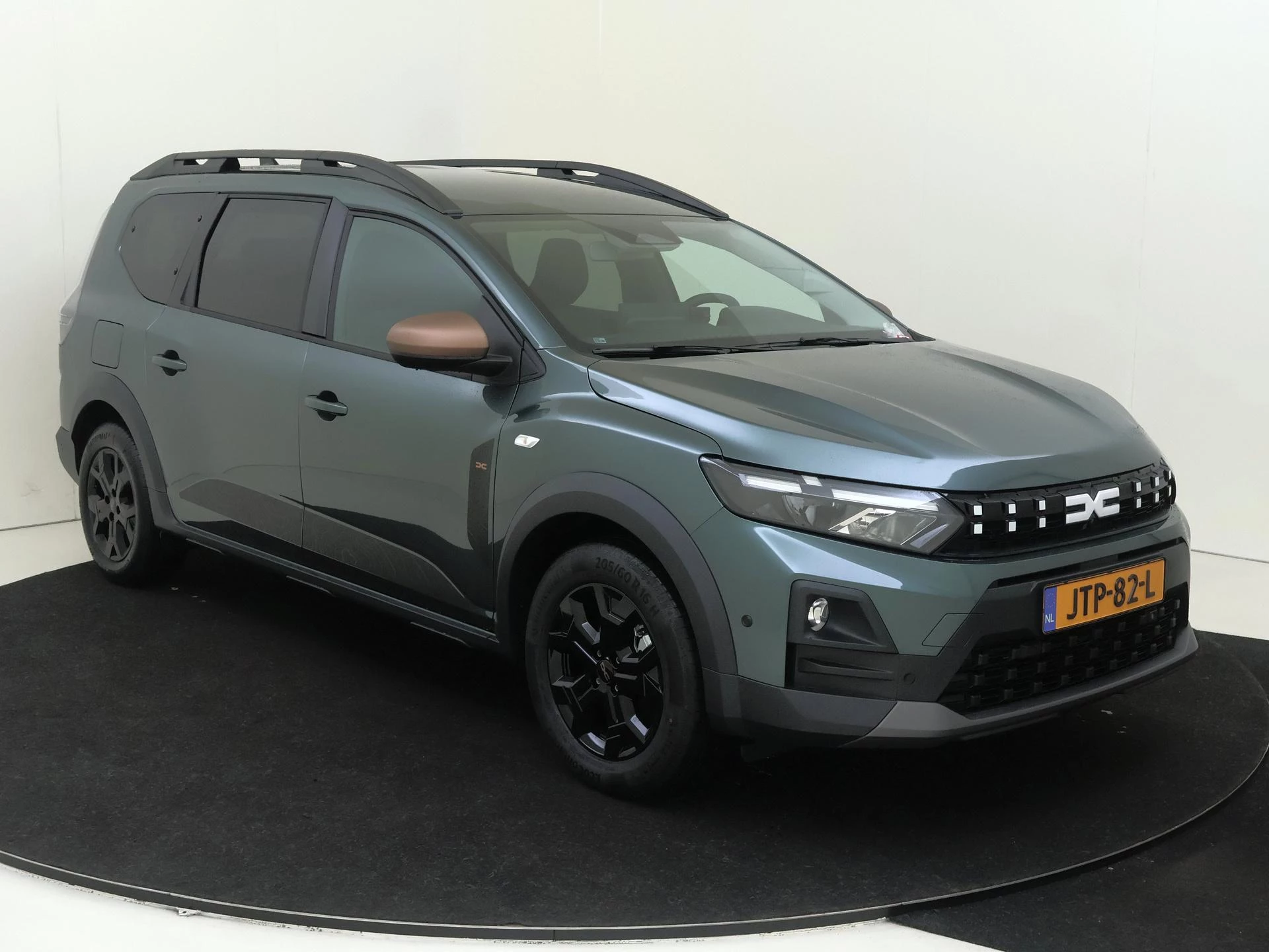Dacia Jogger – autofoto 3