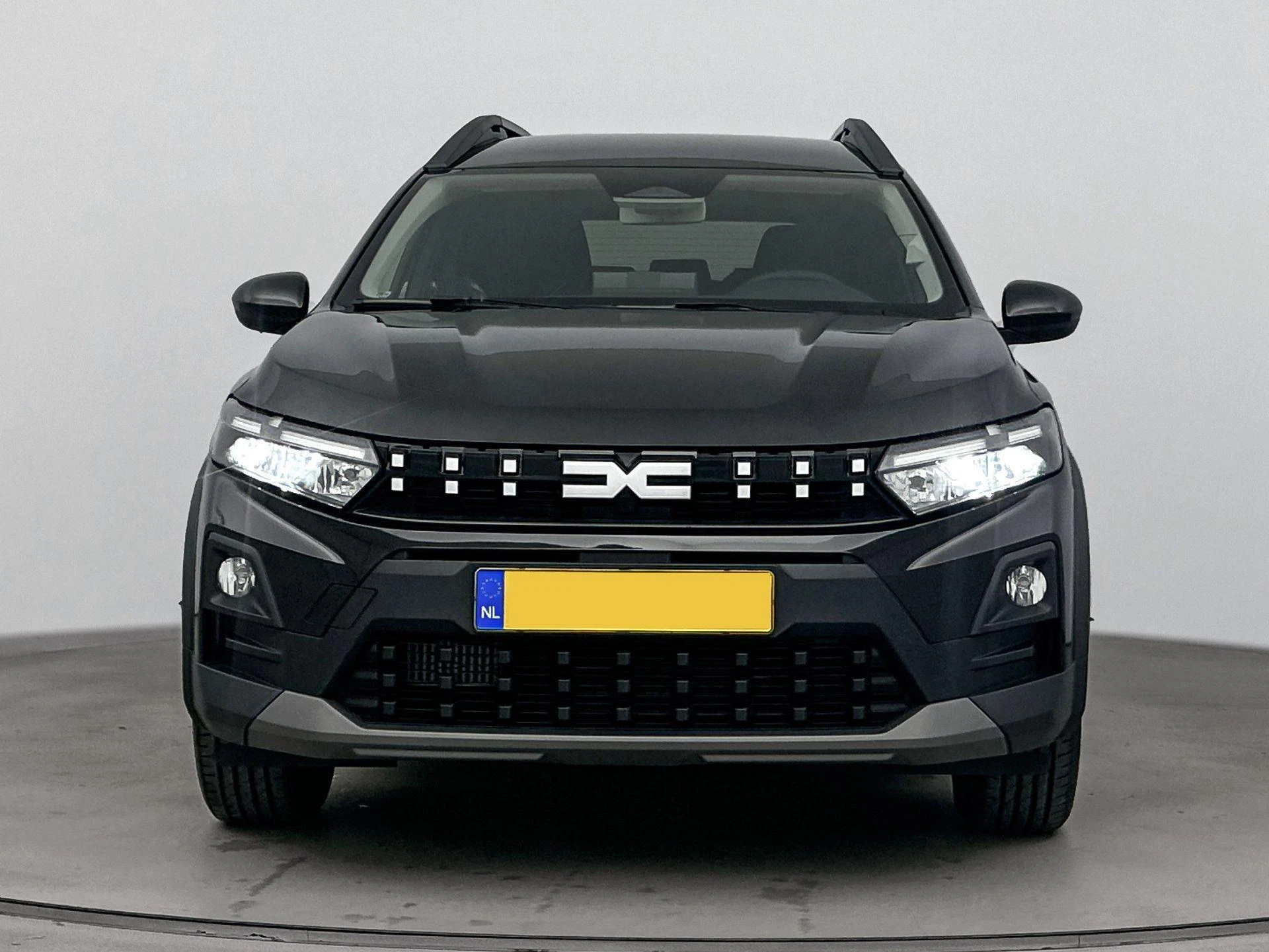 Dacia Jogger met kenteken KNG-93-L – autofoto 5