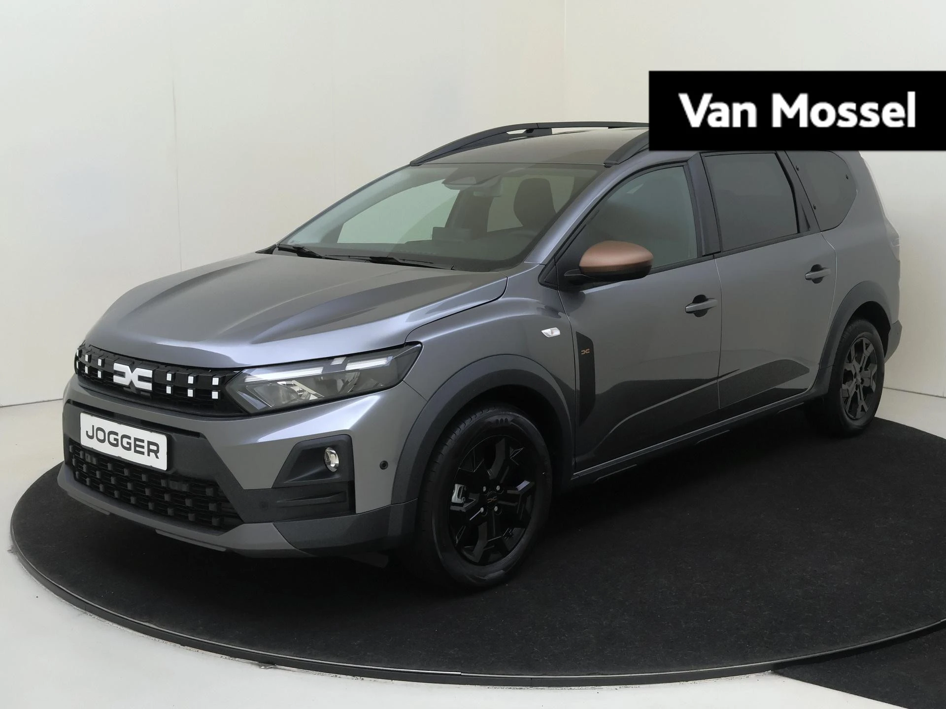 Dacia Jogger met kenteken KPR-02-Z – autofoto 2