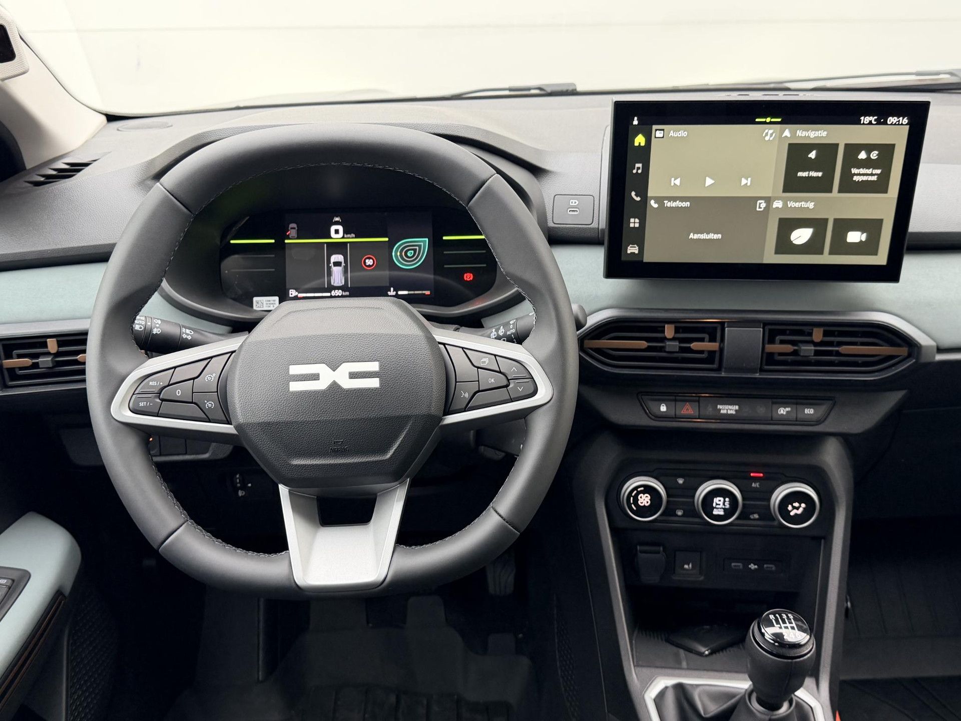 Dacia Jogger met kenteken KXP-19-R – autofoto 3