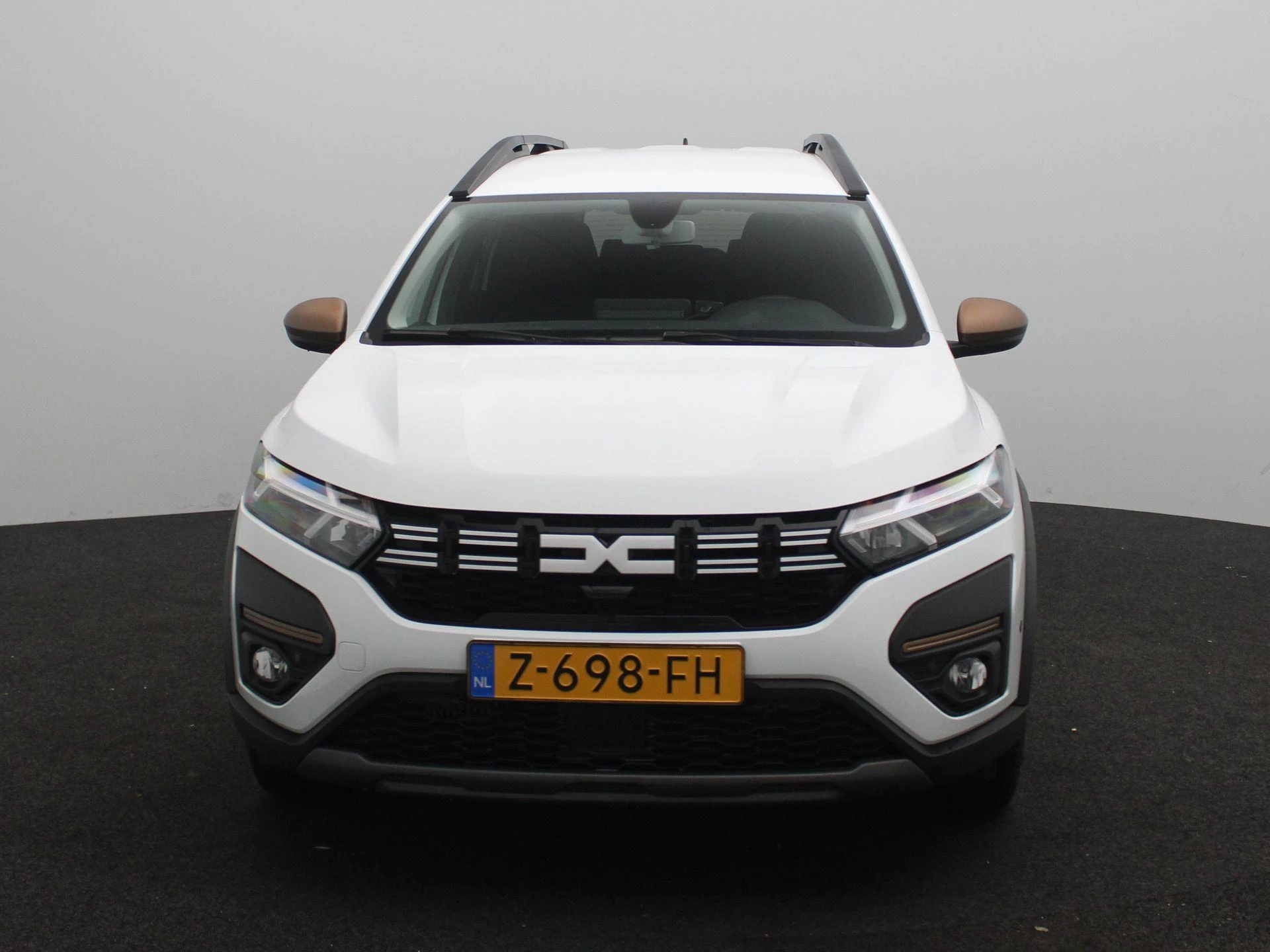 Dacia Jogger met kenteken Z-698-FH – autofoto 4