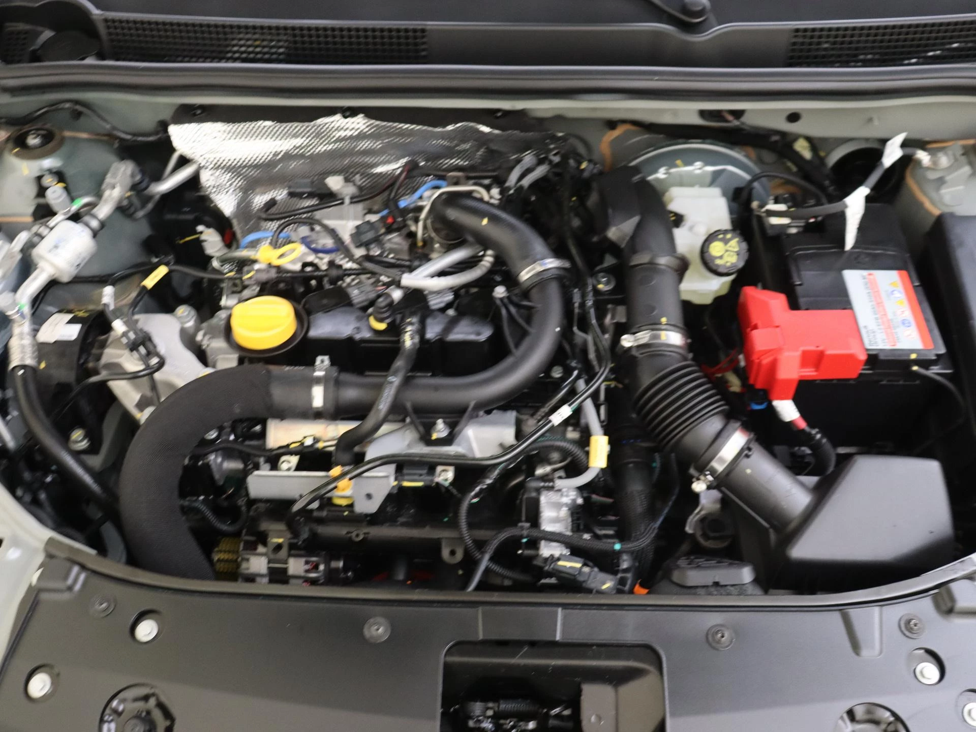 Dacia Sandero met kenteken JBB-51-G – autofoto 4