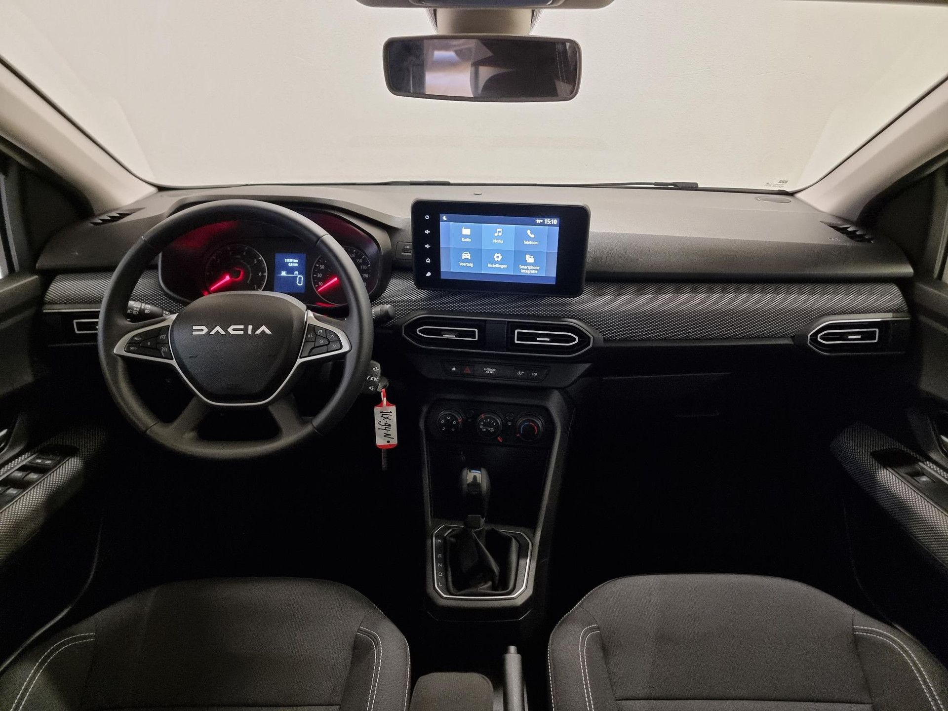 Dacia Sandero met kenteken JLX-94-N – autofoto 3