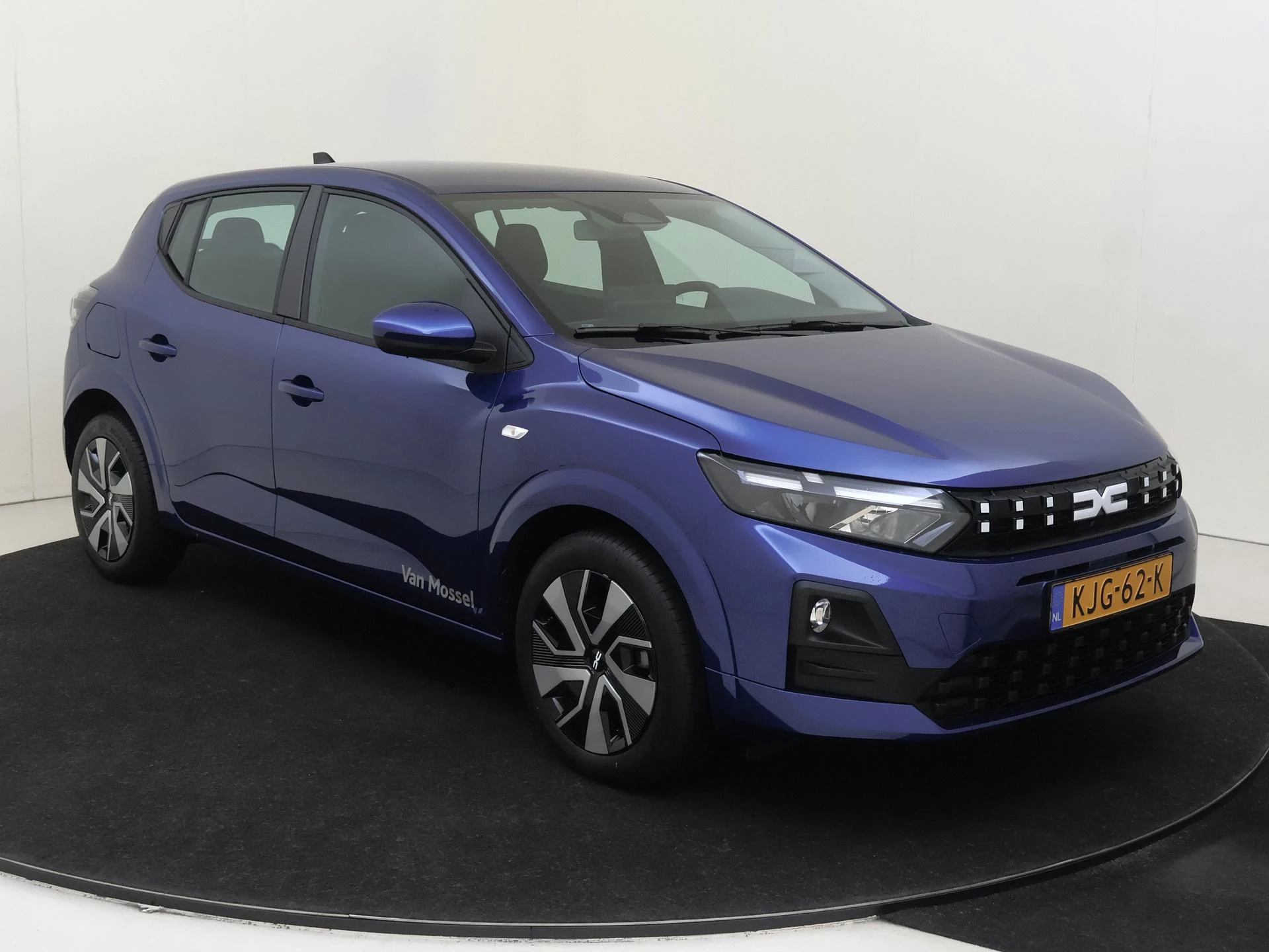 Dacia Sandero met kenteken KJG-62-K – autofoto 3