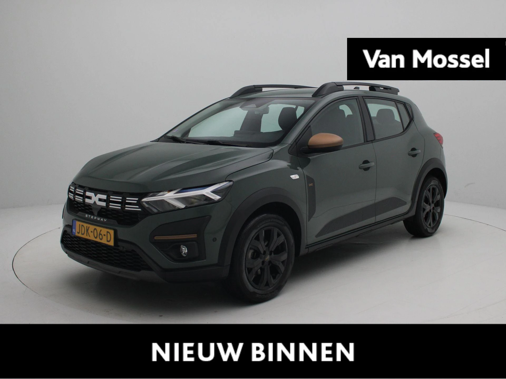 Dacia SanderoStepway met kenteken JDK-06-D – autofoto 2