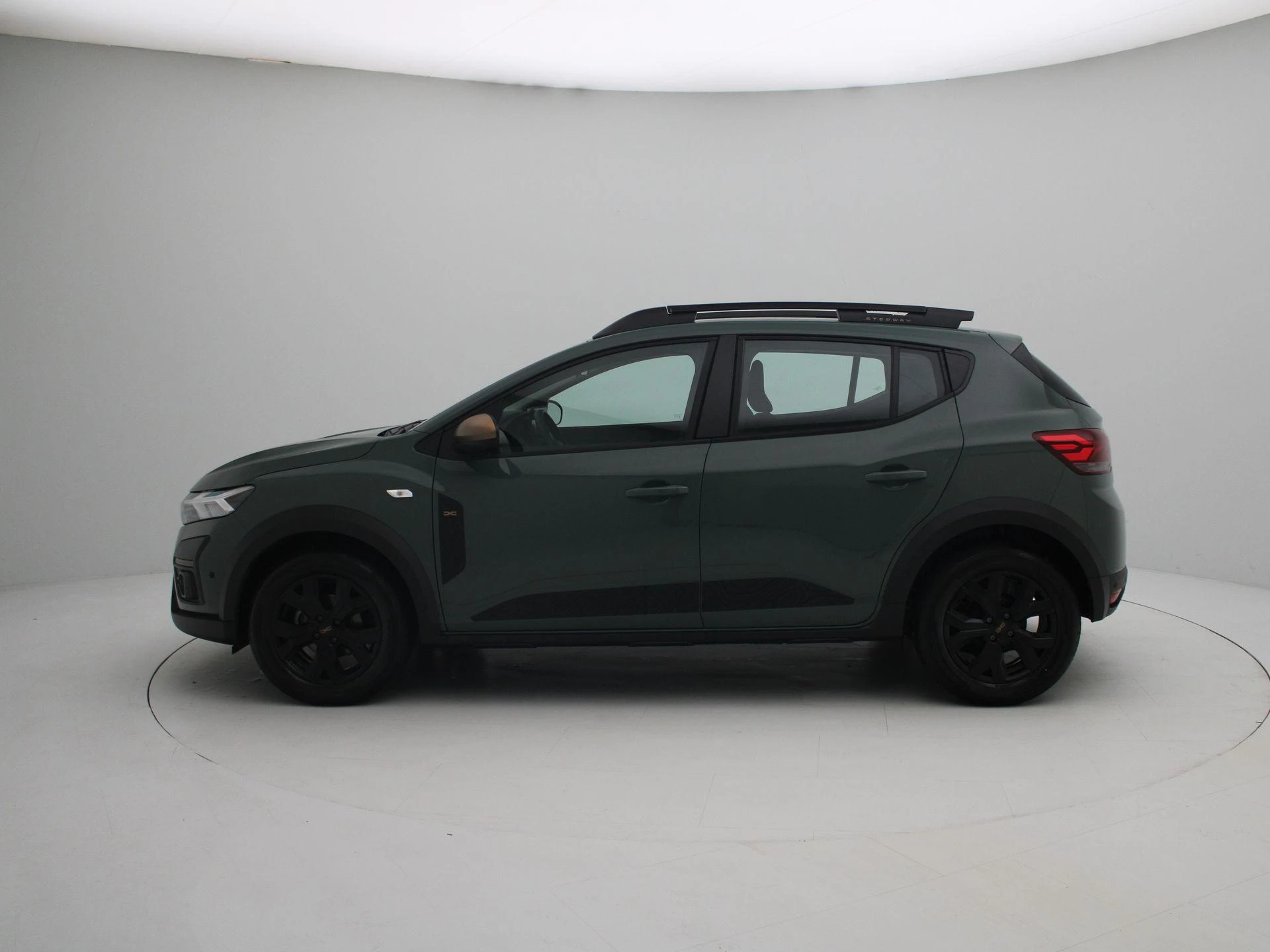 Dacia SanderoStepway met kenteken JDK-06-D – autofoto 5