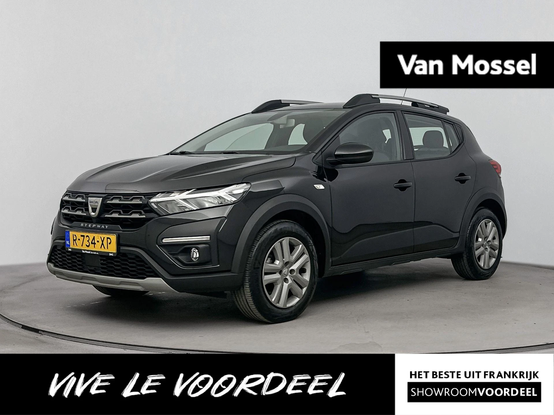 Dacia SanderoStepway met kenteken R-734-XP – autofoto 2