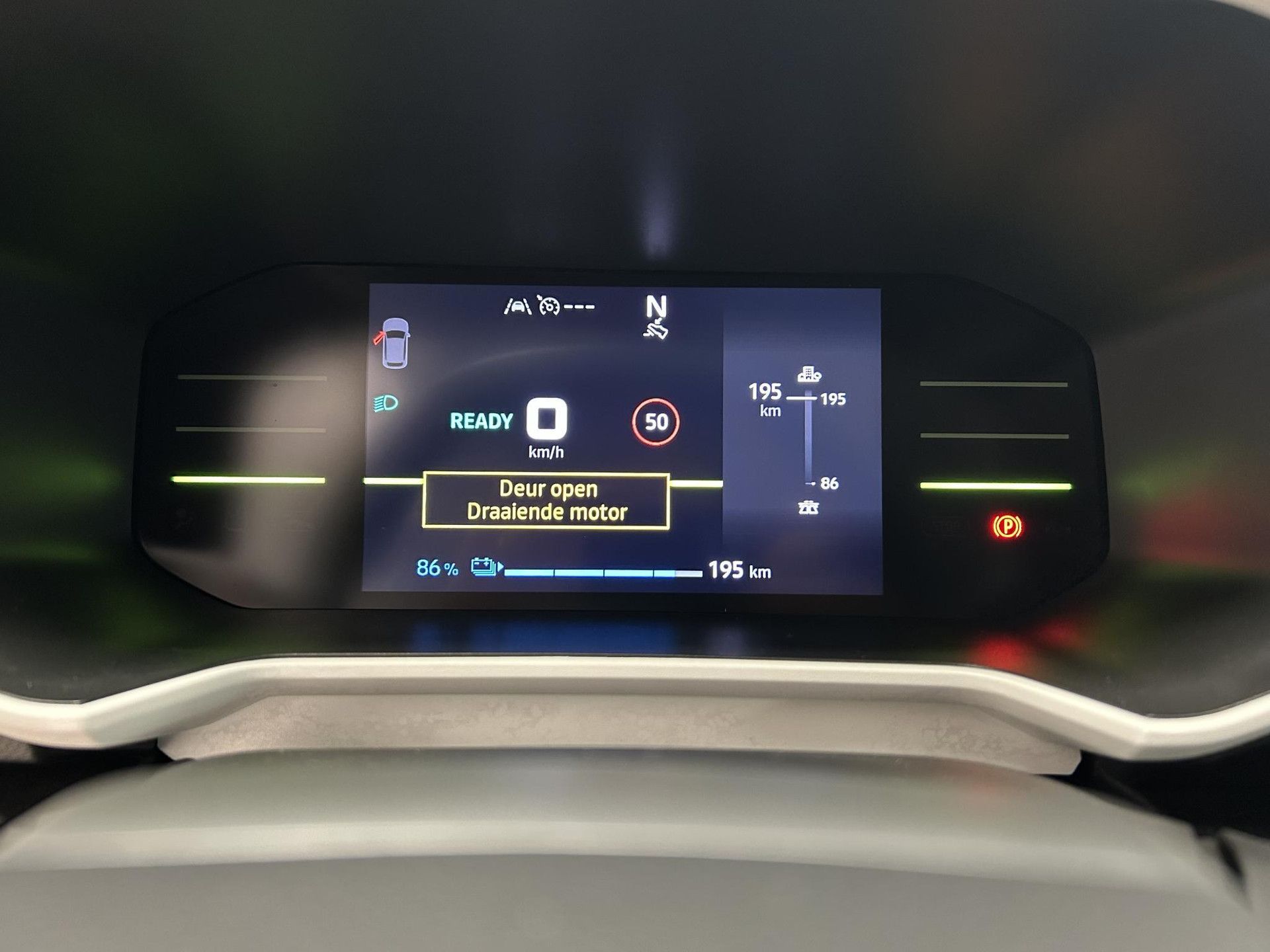 Dacia Spring met kenteken KDL-40-F – autofoto 4
