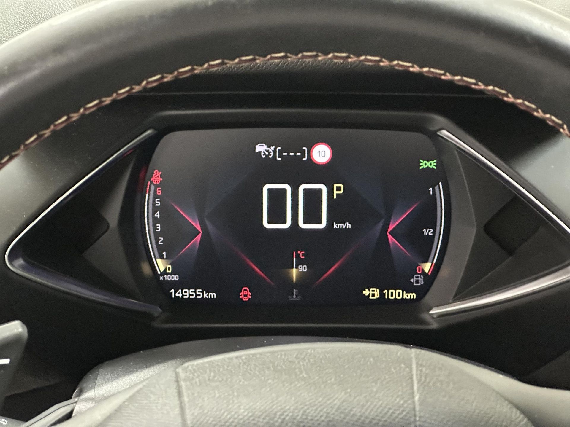 DS DS3 met kenteken N-182-VH – autofoto 4