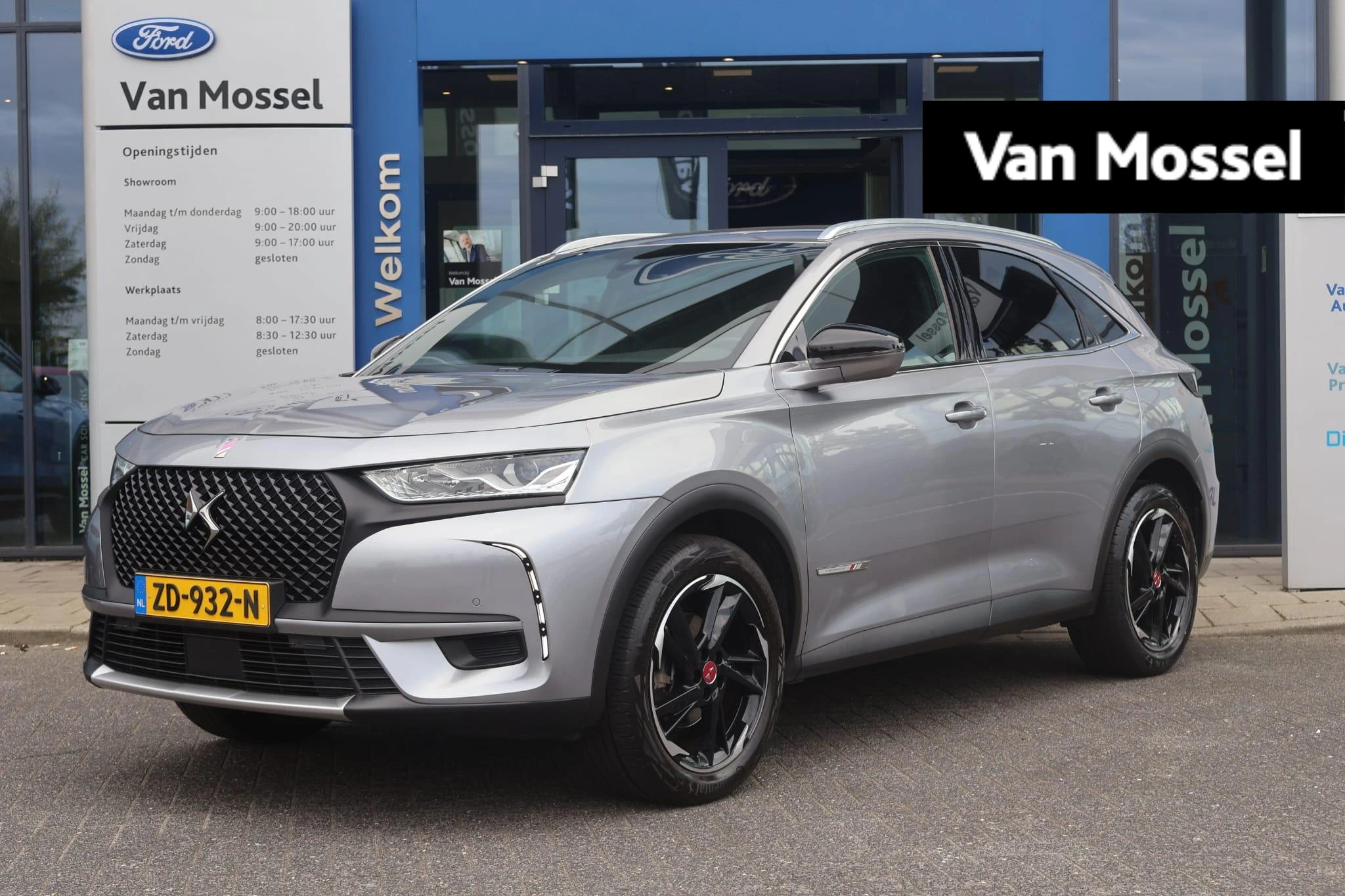 DS DS7 met kenteken 64100 – autofoto 2