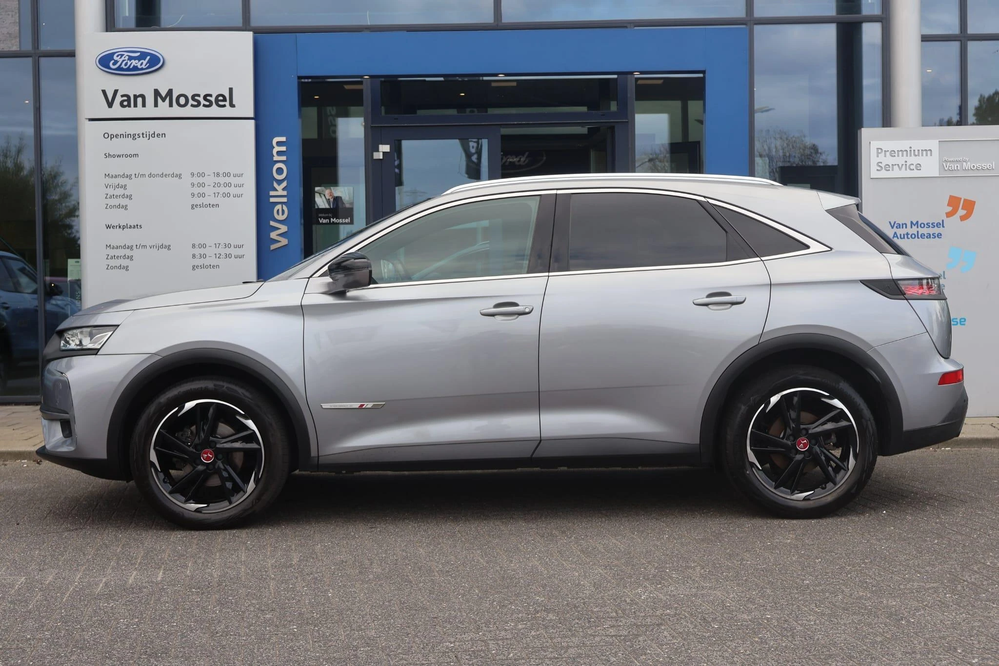 DS DS7 met kenteken 64100 – autofoto 5