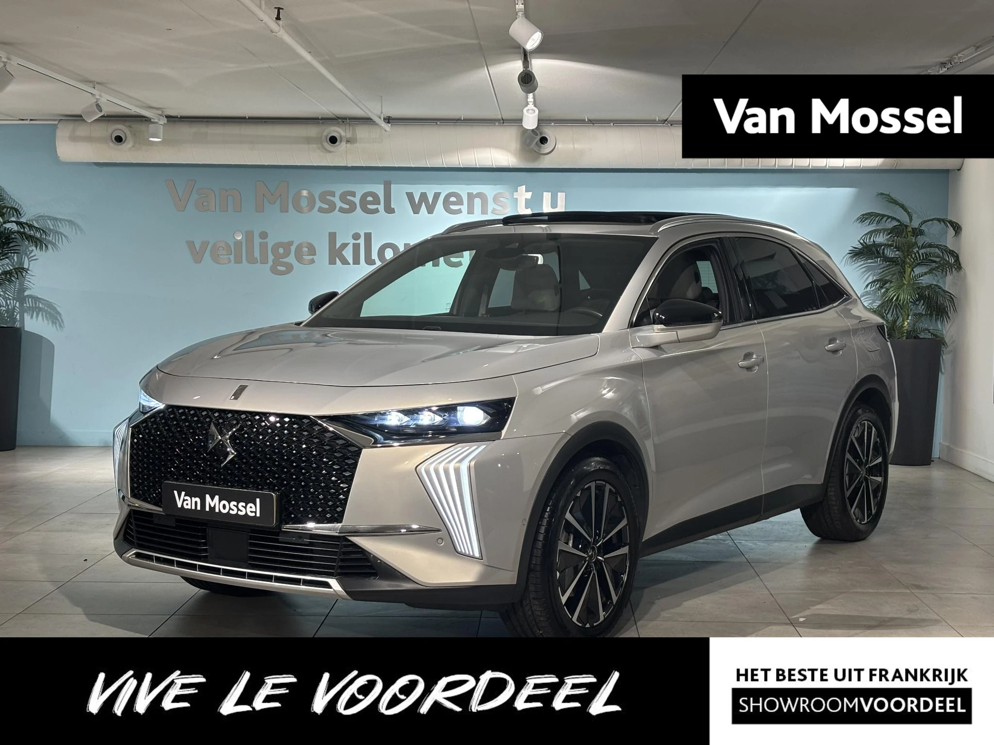 DS DS7 met kenteken X-133-VS – autofoto 2