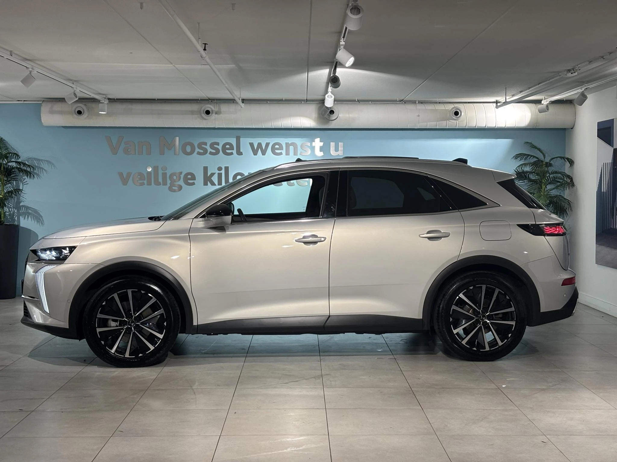 DS DS7 met kenteken X-133-VS – autofoto 4