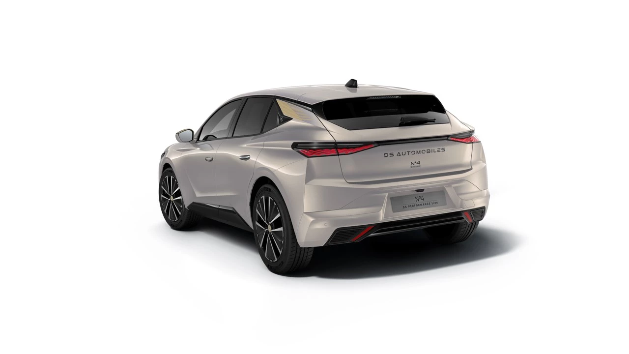 DS N°4 met kenteken 450 – autofoto 5