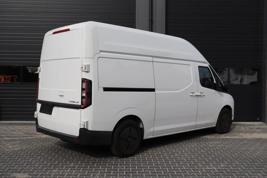 Farizon SV – autofoto 3