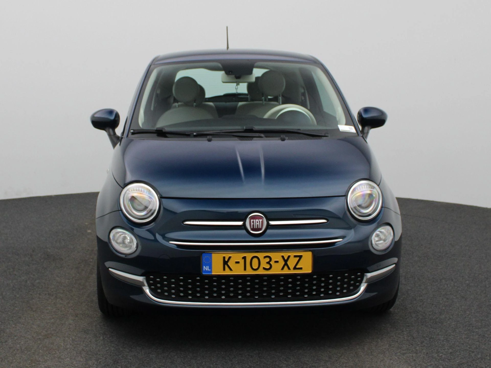 Fiat 500 met kenteken 47100 – autofoto 4