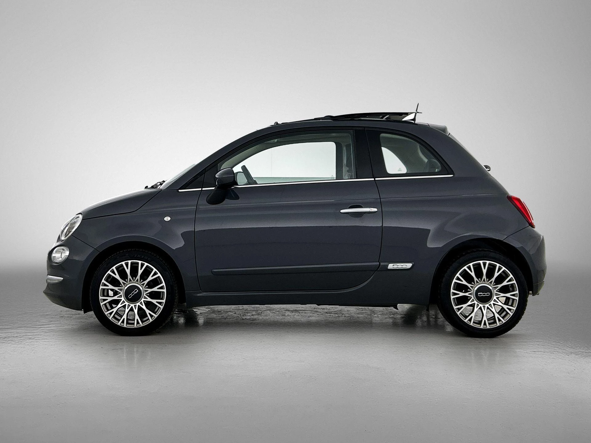 Fiat 500 met kenteken 48100 – autofoto 4