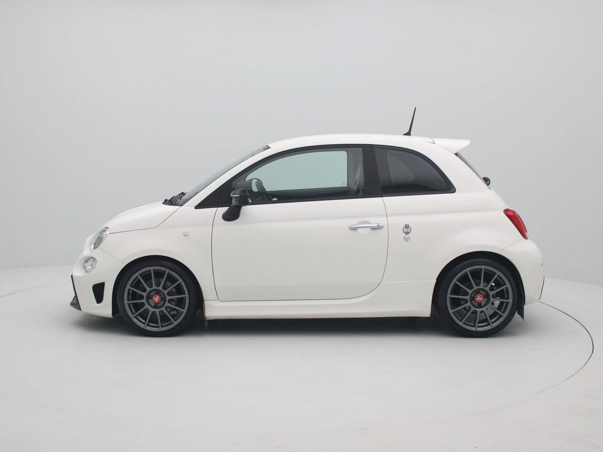 Fiat 500 met kenteken 79100 – autofoto 5