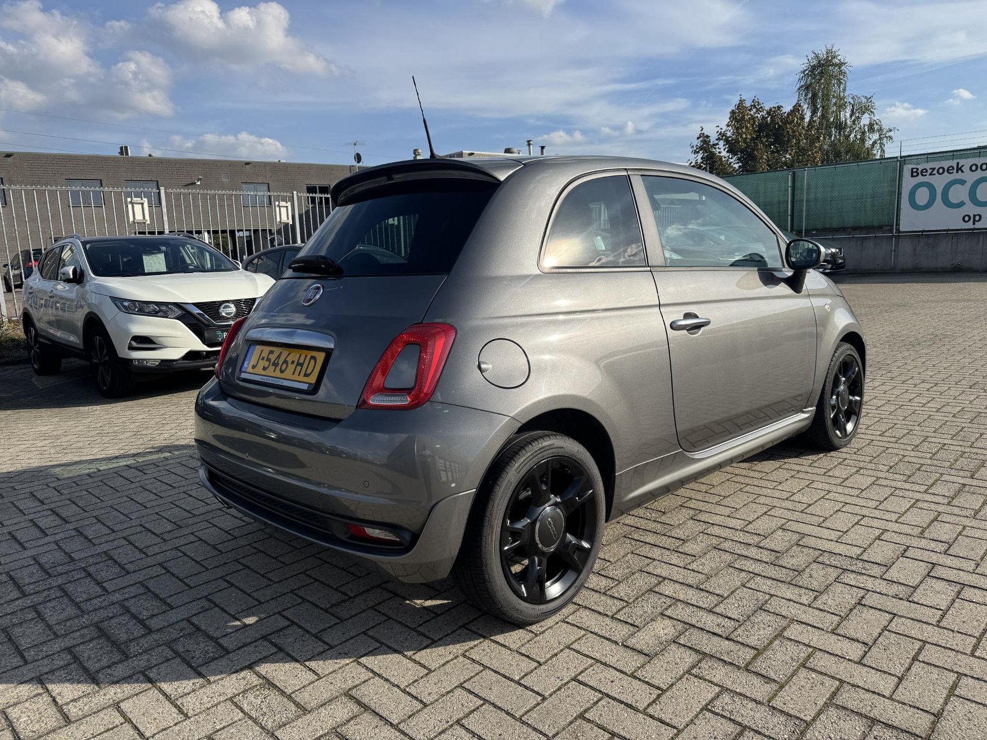 Fiat 500 met kenteken J-546-HD – autofoto 2