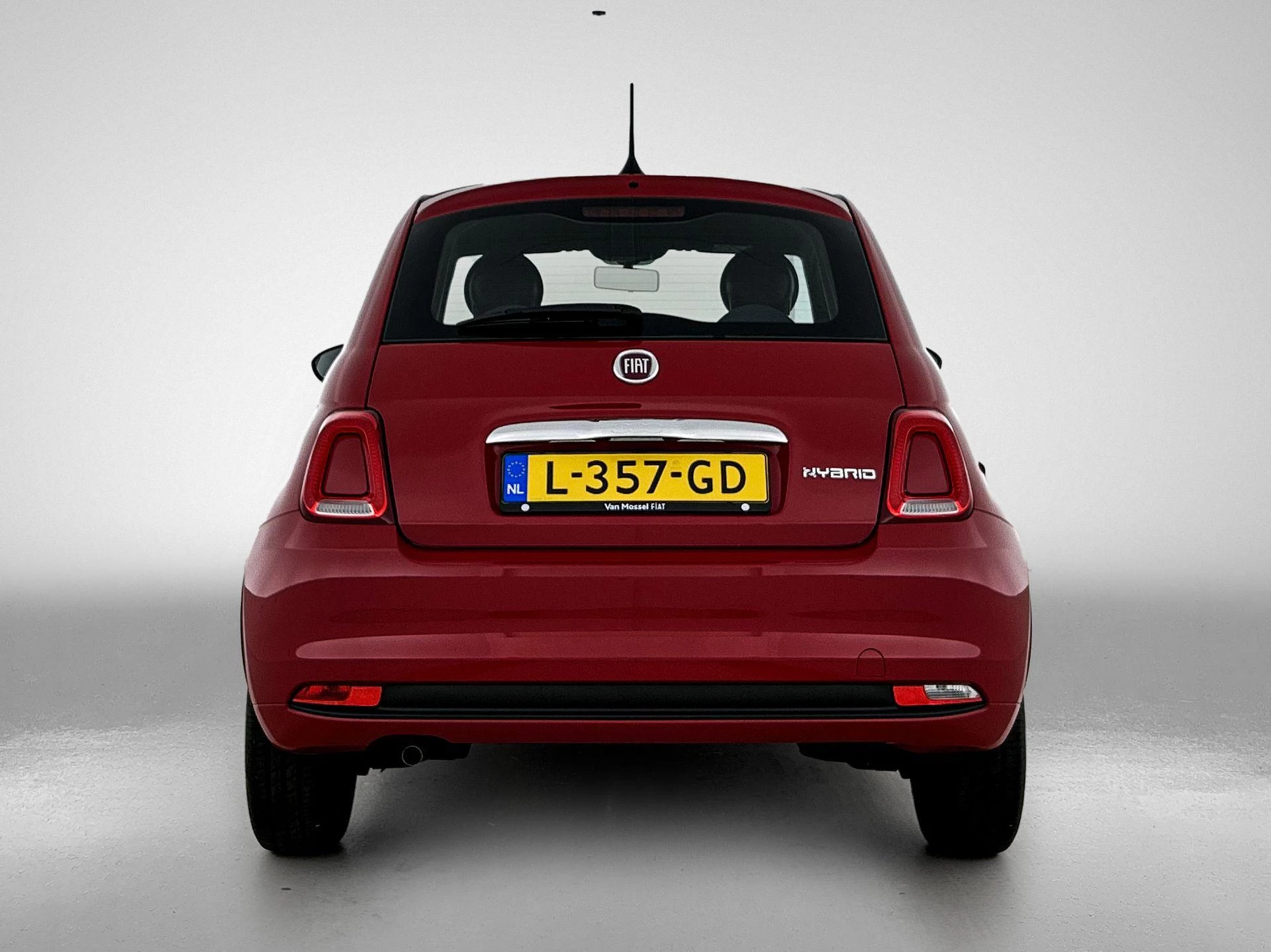 Fiat 500 met kenteken L-357-GD – autofoto 5