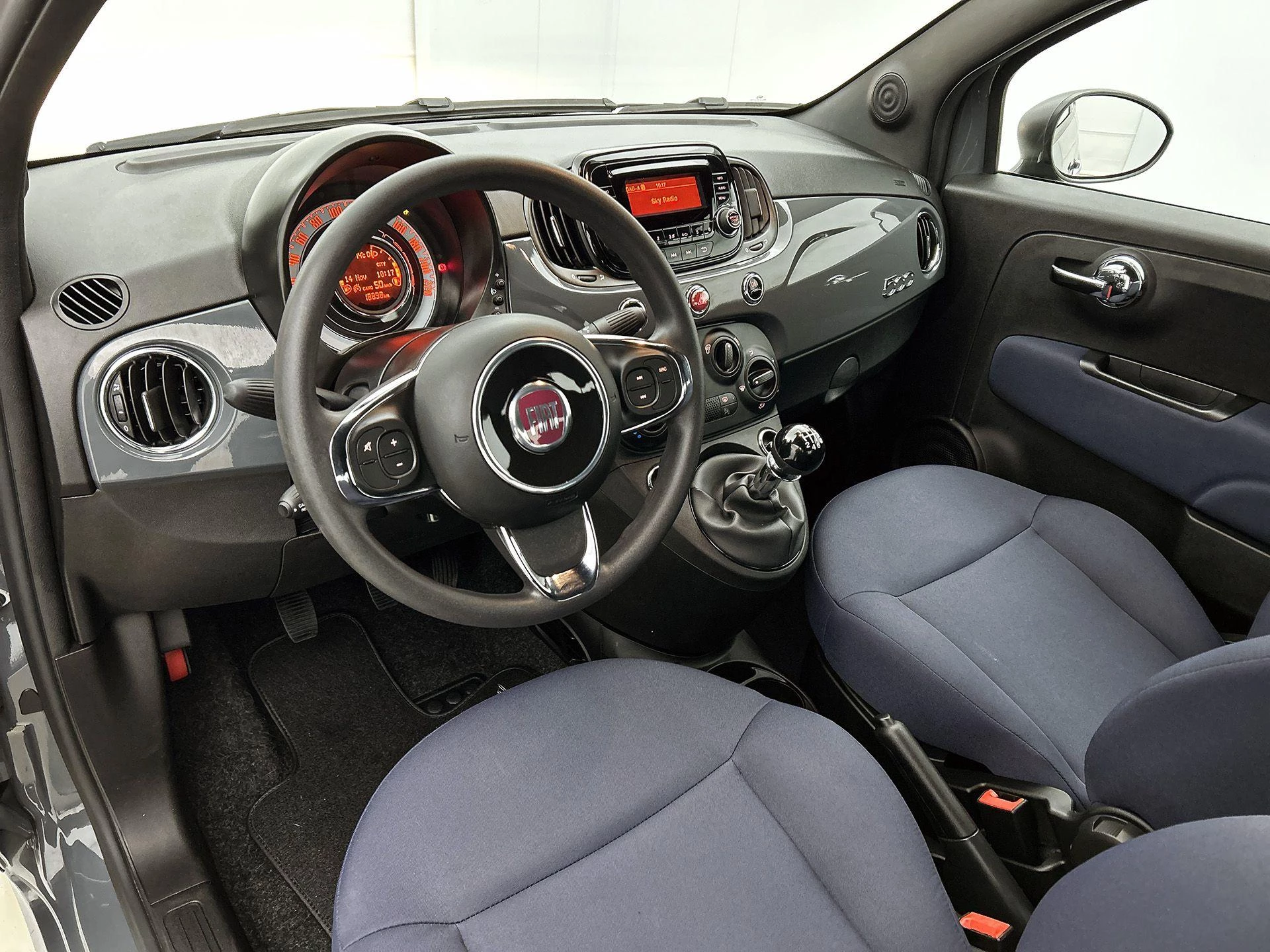 Fiat 500 met kenteken N-955-JR – autofoto 5