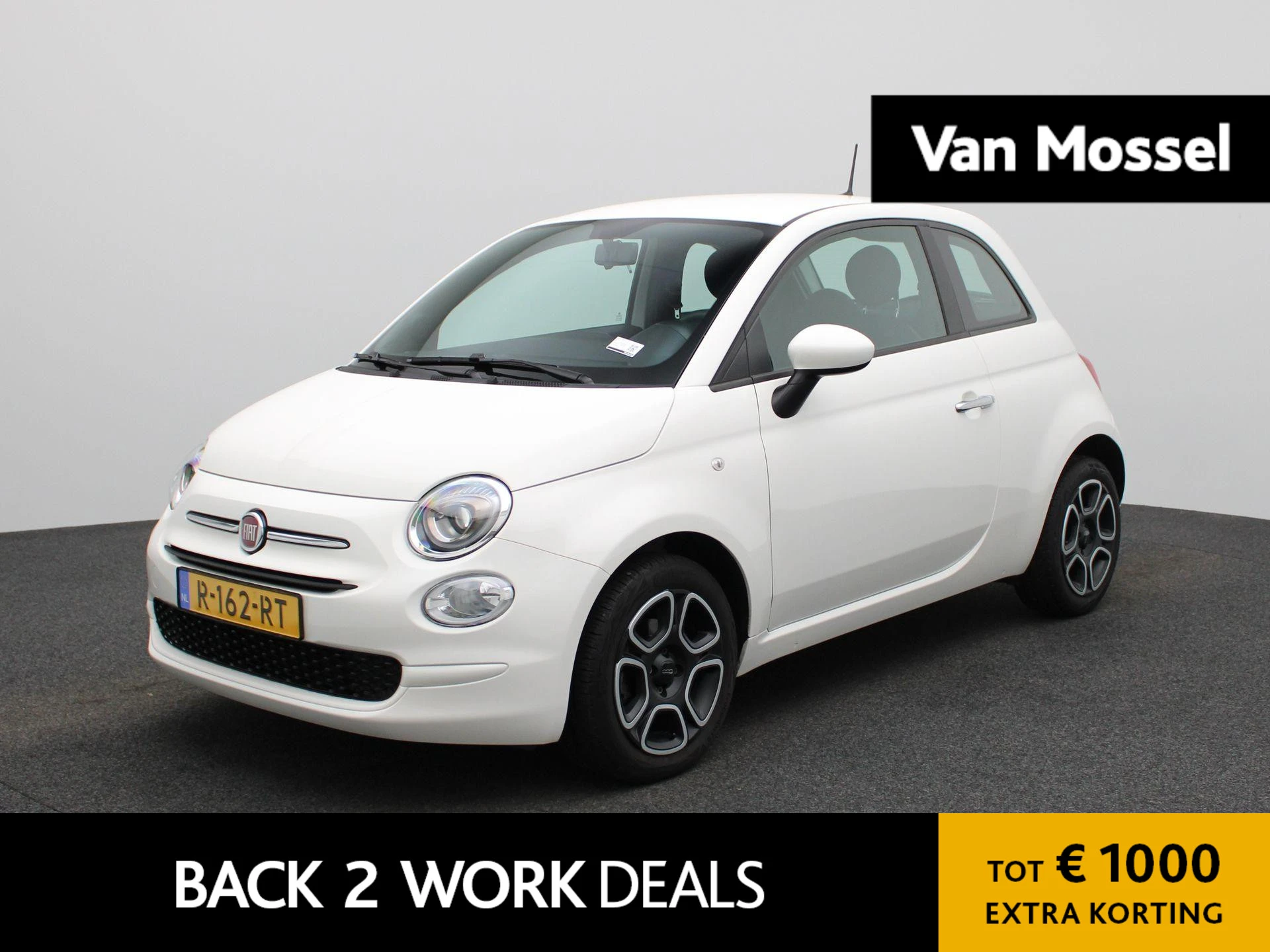 Fiat 500 met kenteken R-162-RT – autofoto 2