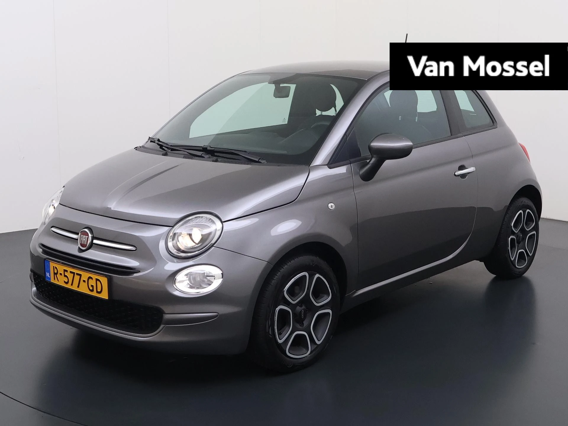 Fiat 500 met kenteken R-577-GD – autofoto 2