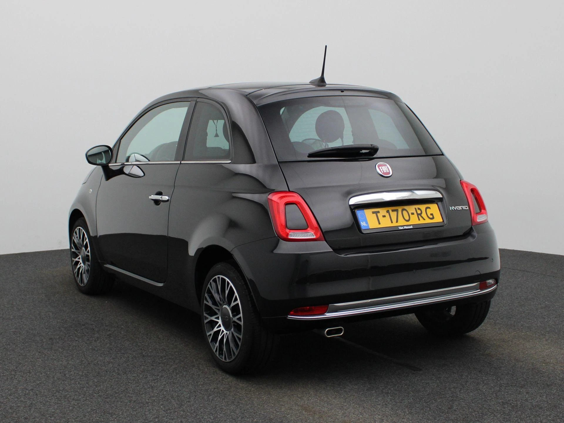 Fiat 500 met kenteken T-170-RG – autofoto 3