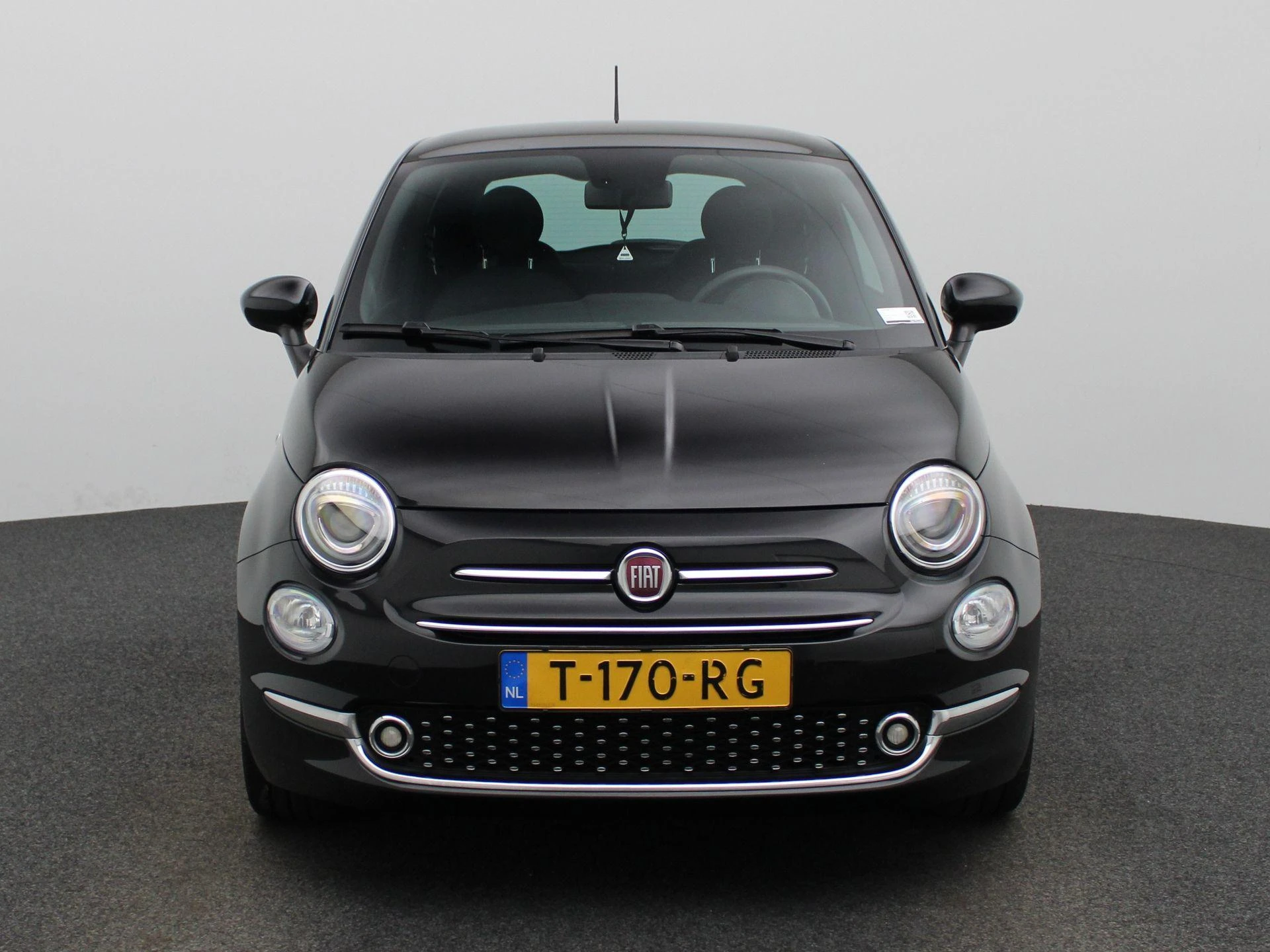 Fiat 500 met kenteken T-170-RG – autofoto 4