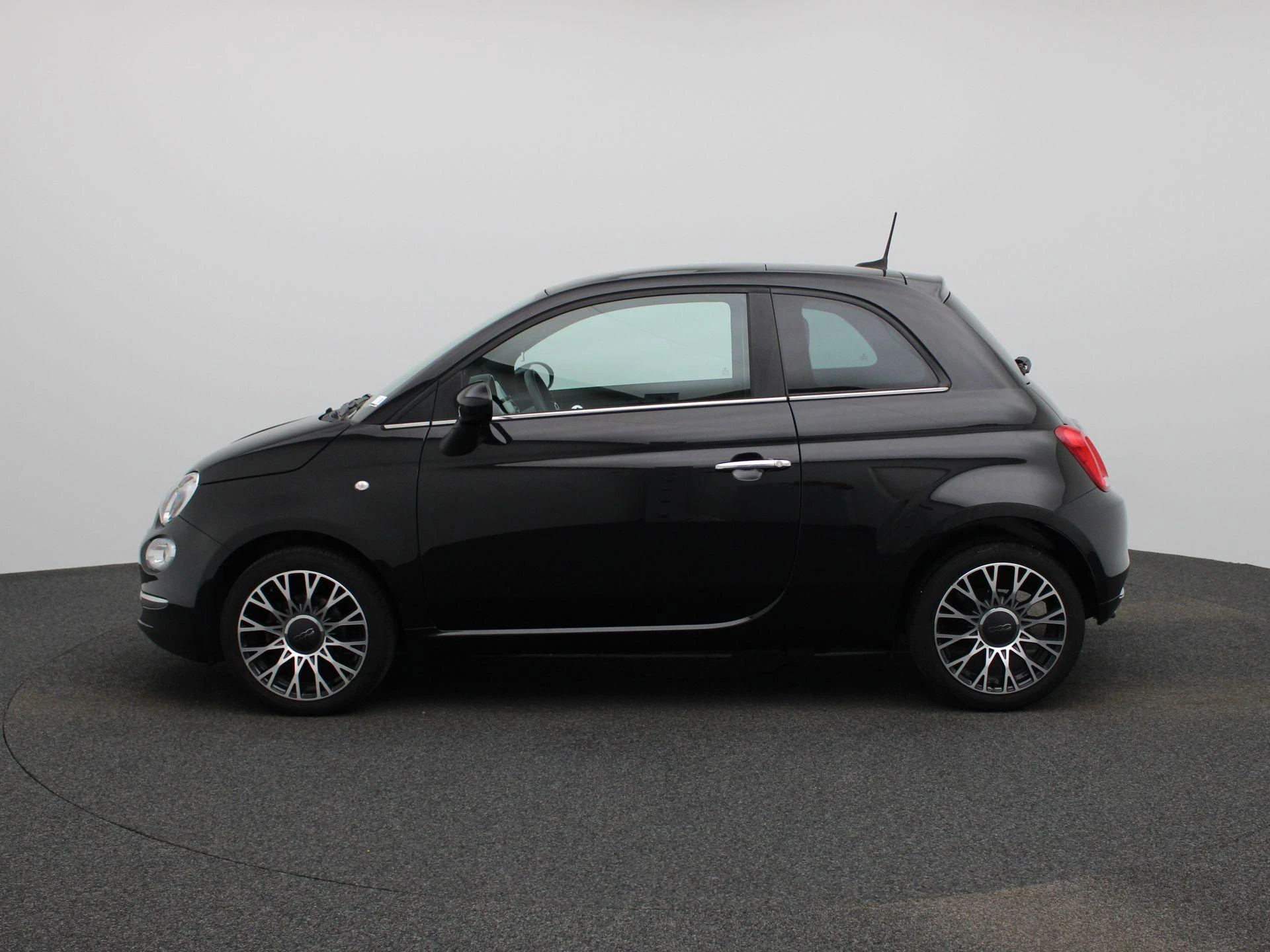 Fiat 500 met kenteken T-170-RG – autofoto 5