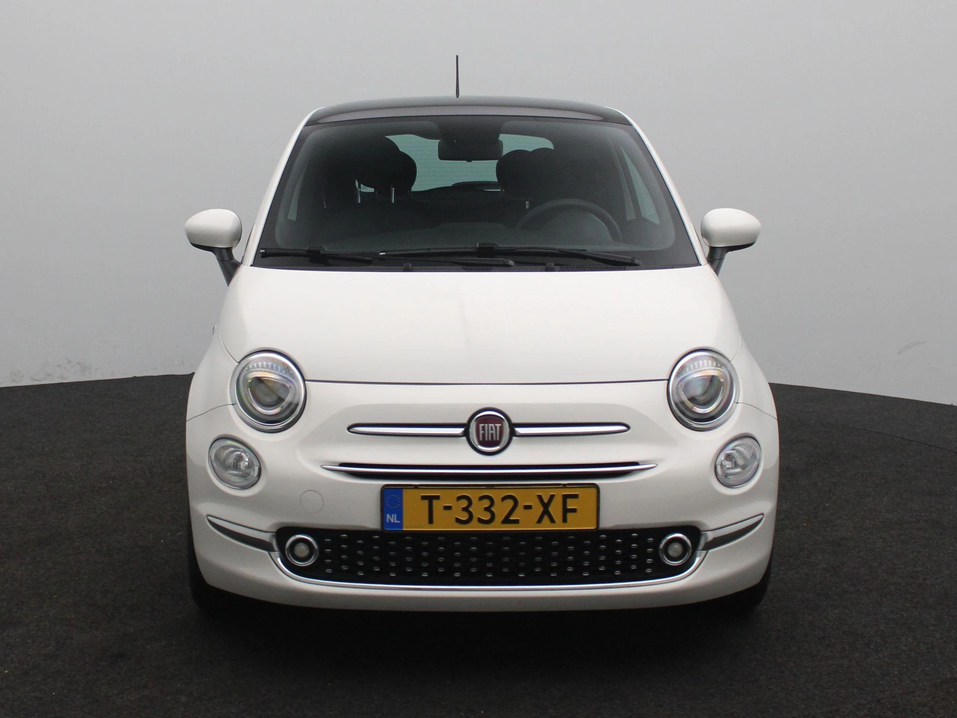 Fiat 500 met kenteken T-332-XF – autofoto 4