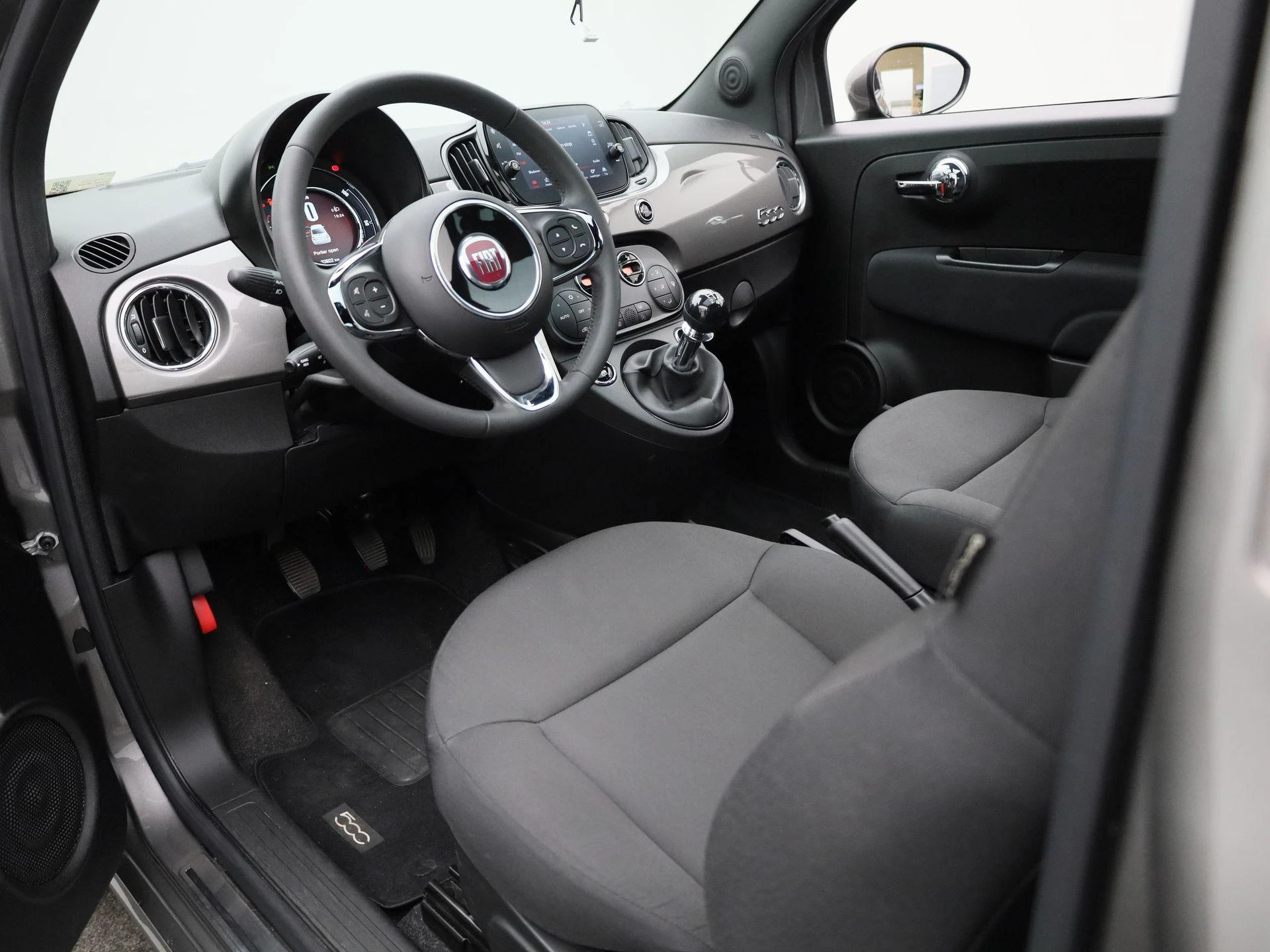 Fiat 500 met kenteken X-550-DL – autofoto 5