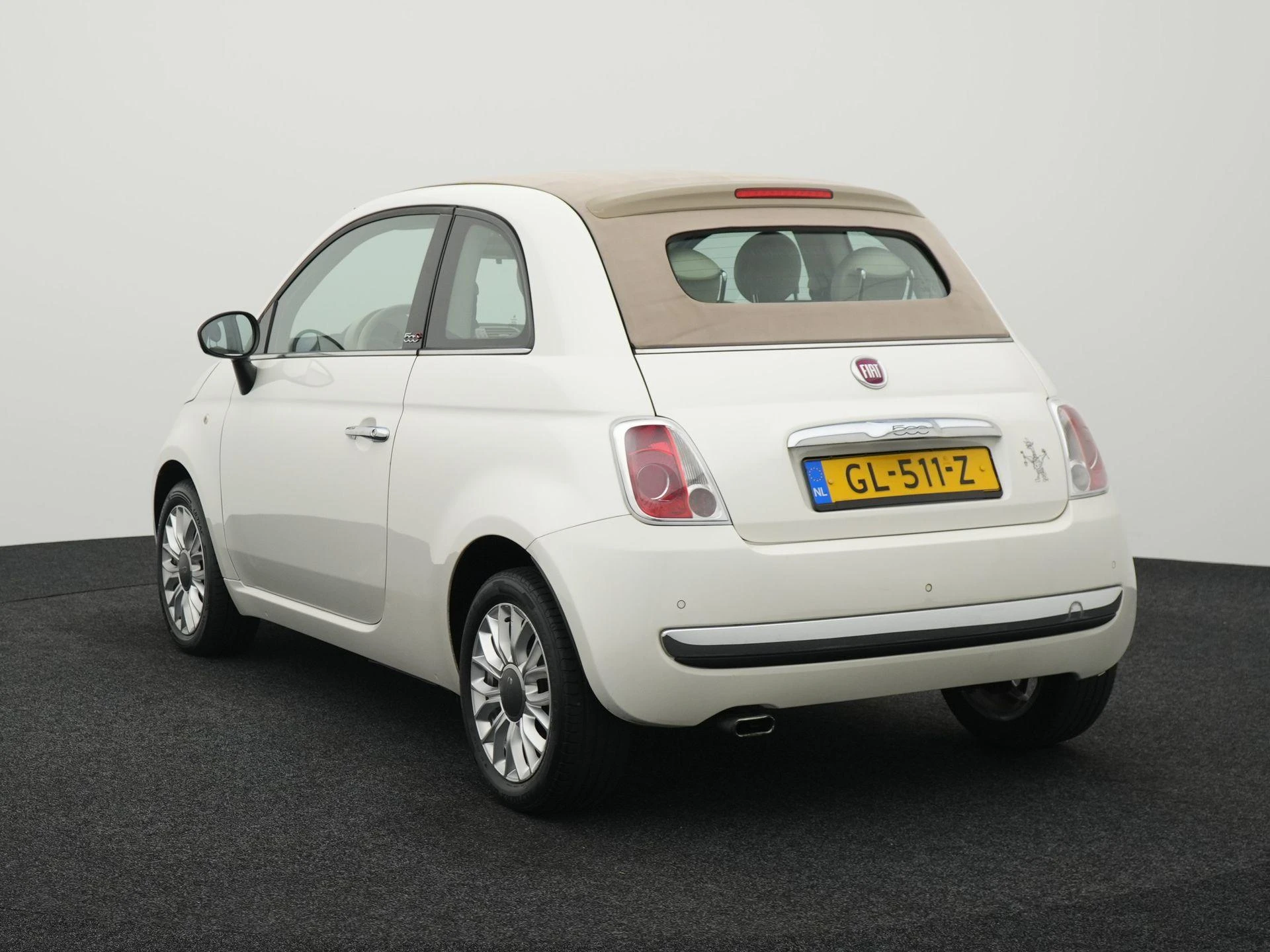 Fiat 500C met kenteken 45100 – autofoto 3