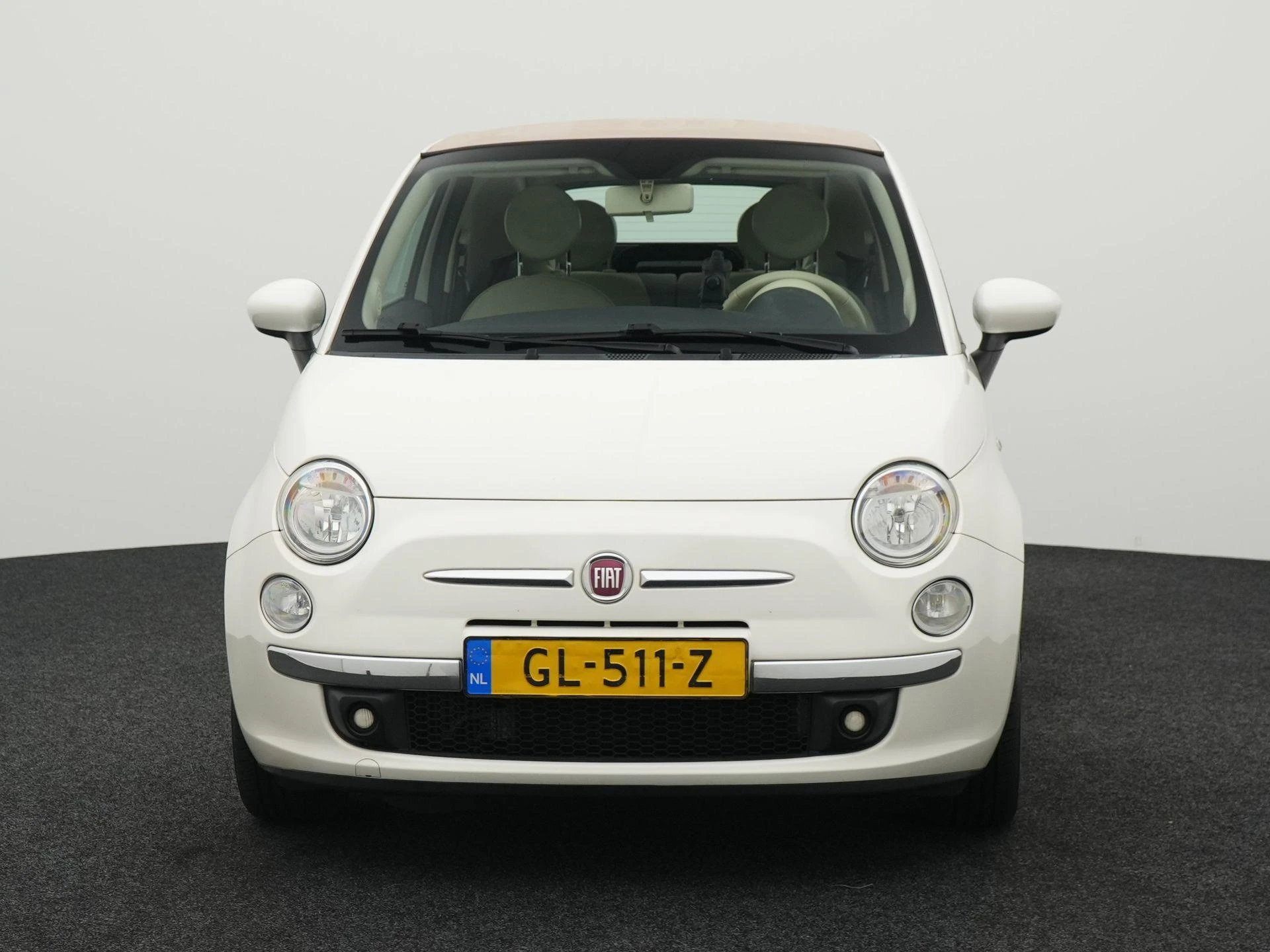 Fiat 500C met kenteken 45100 – autofoto 4