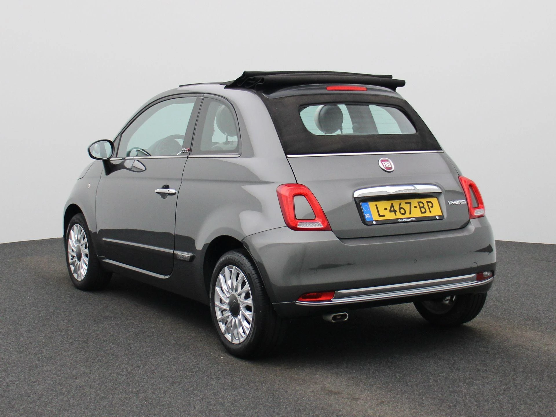 Fiat 500C met kenteken 47100 – autofoto 3