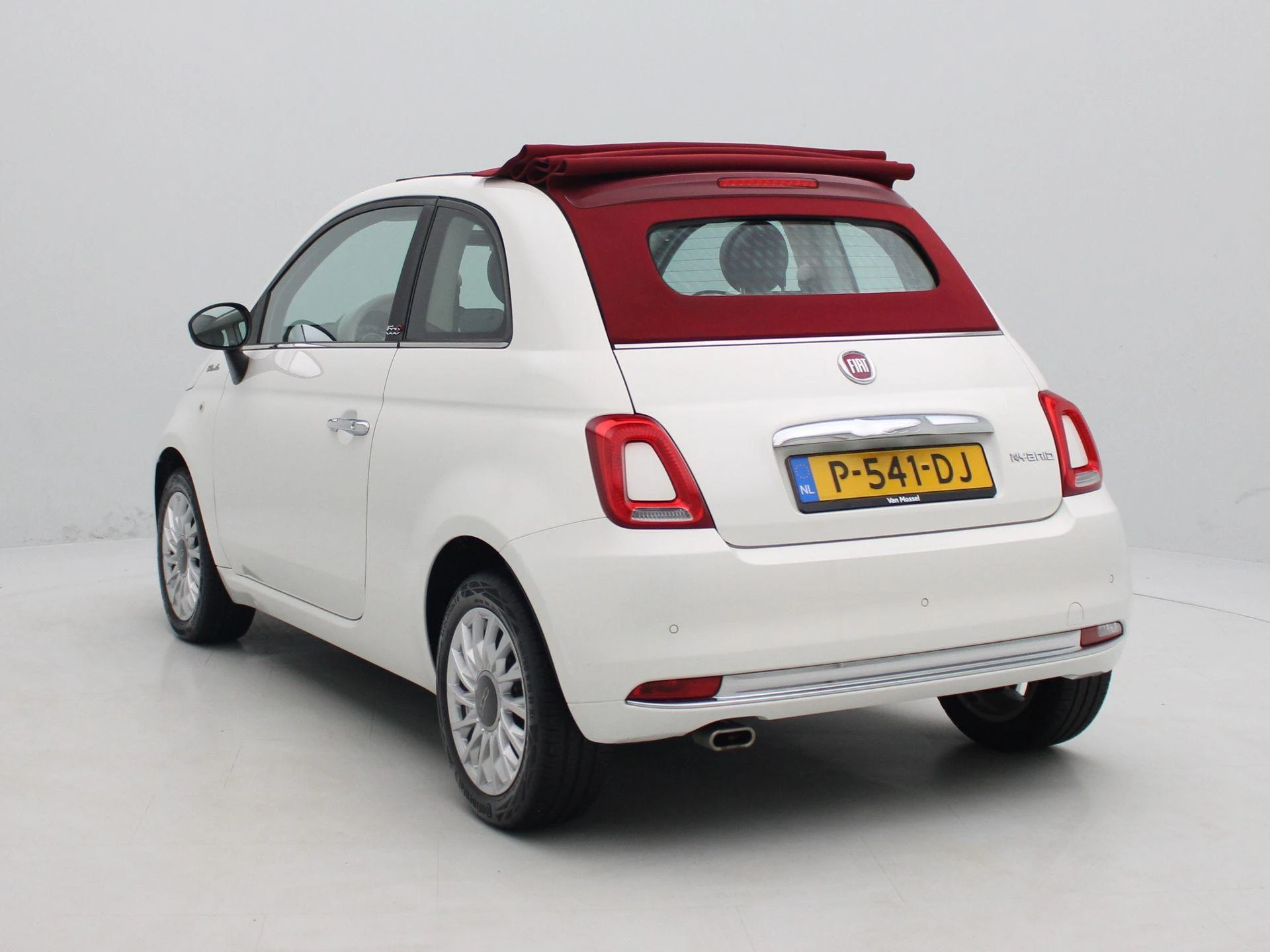 Fiat 500C met kenteken P-541-DJ – autofoto 3