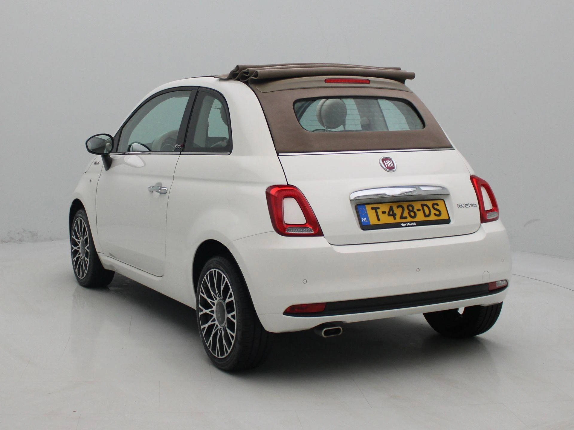 Fiat 500C met kenteken T-428-DS – autofoto 3