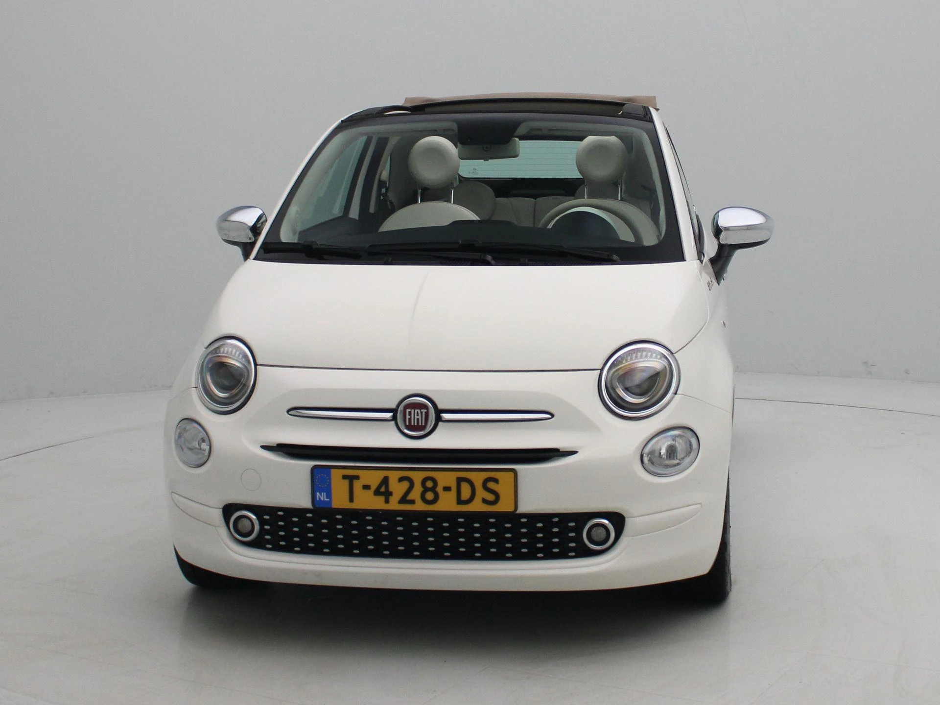 Fiat 500C met kenteken T-428-DS – autofoto 4