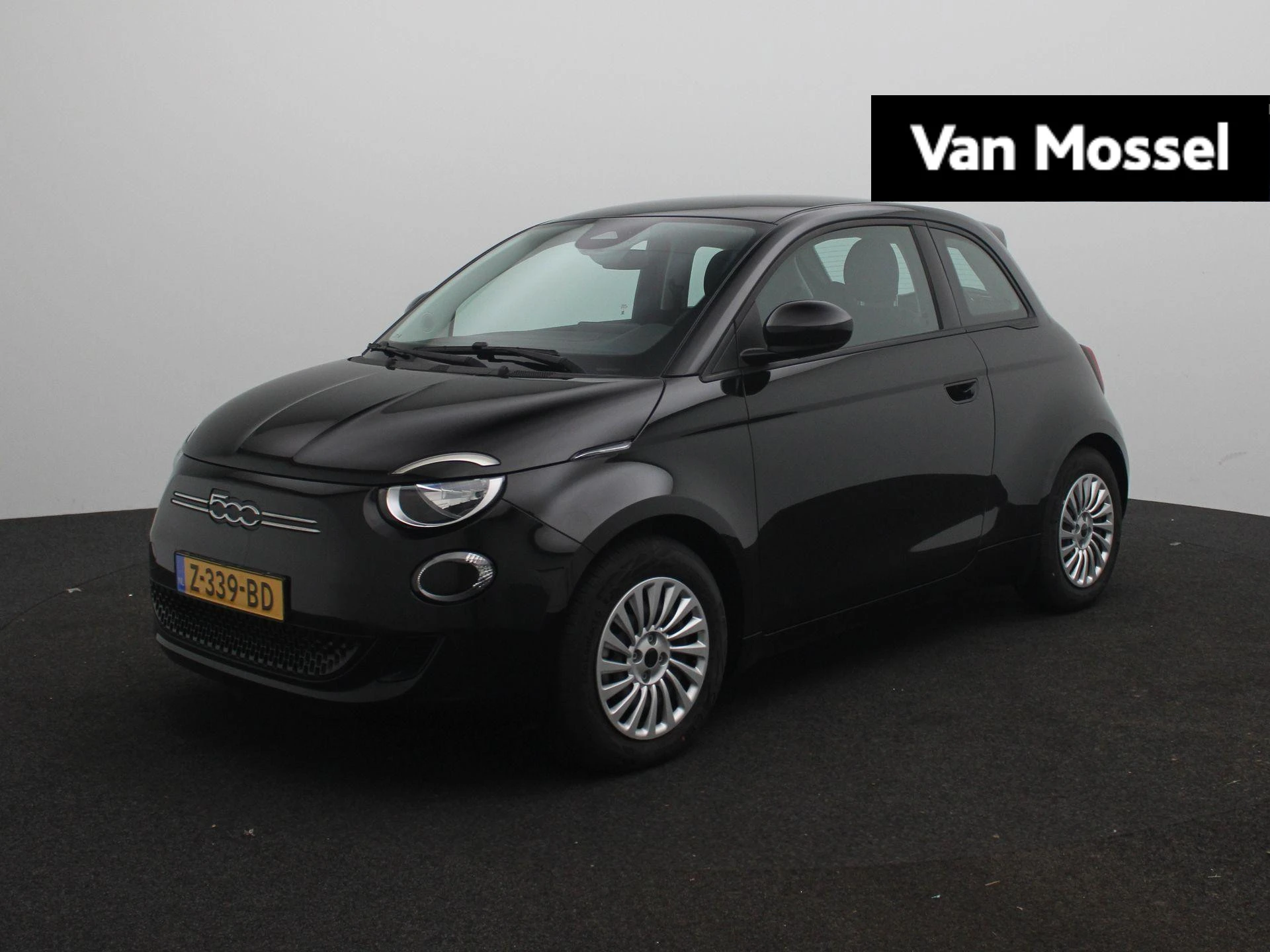 Fiat 500e – autofoto 2