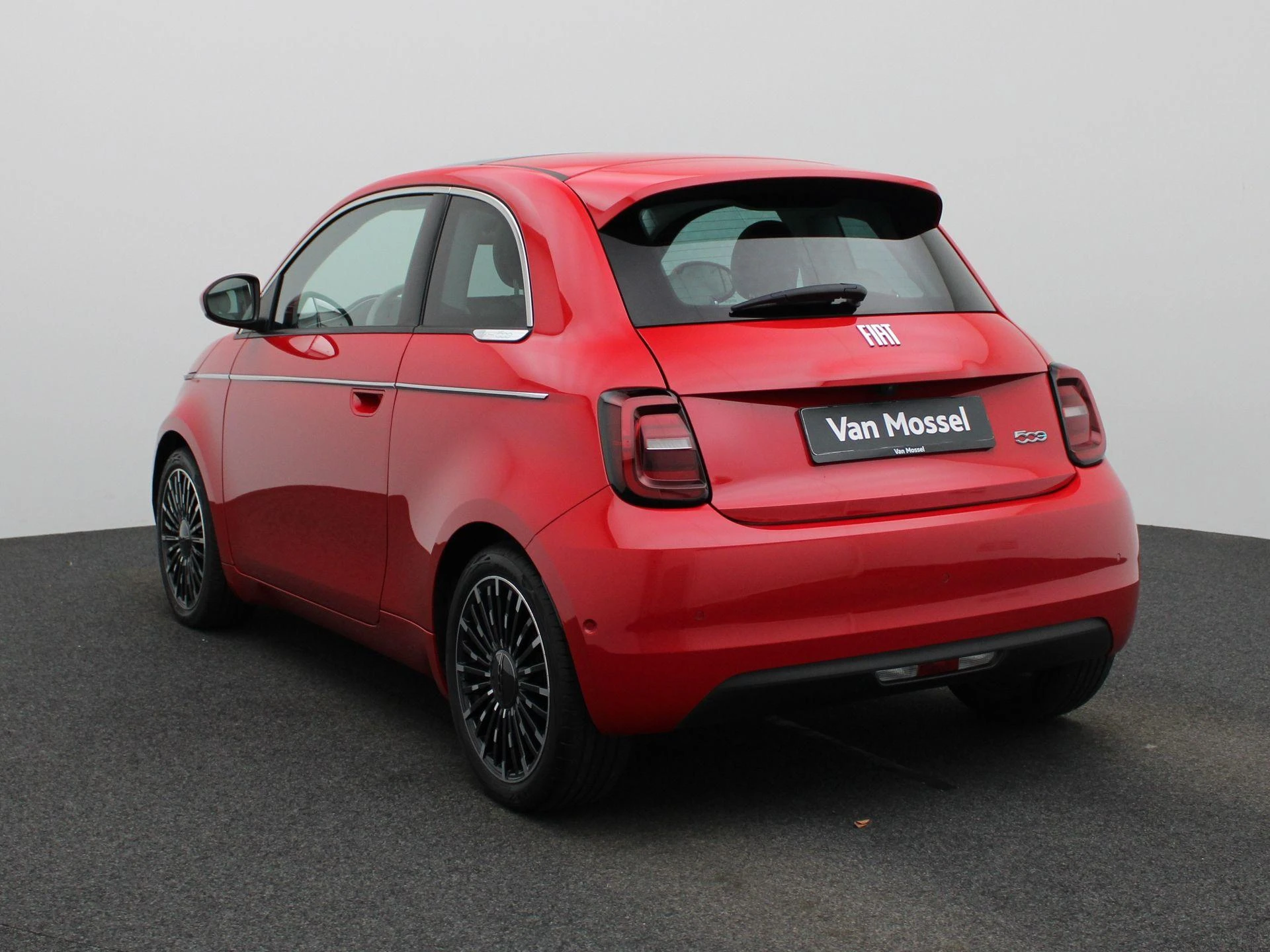 Fiat 500e – autofoto 3