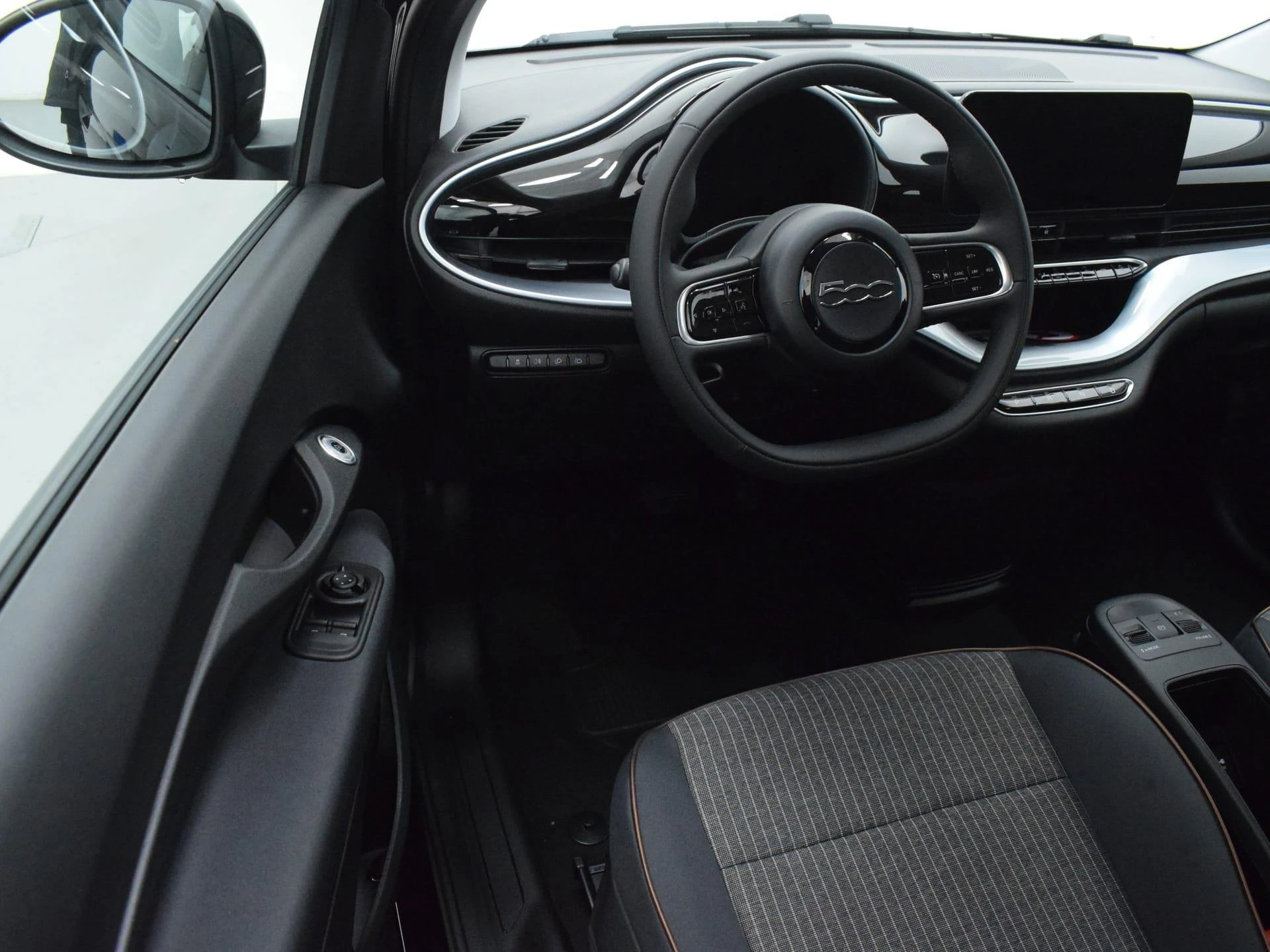 Fiat 500e – autofoto 4