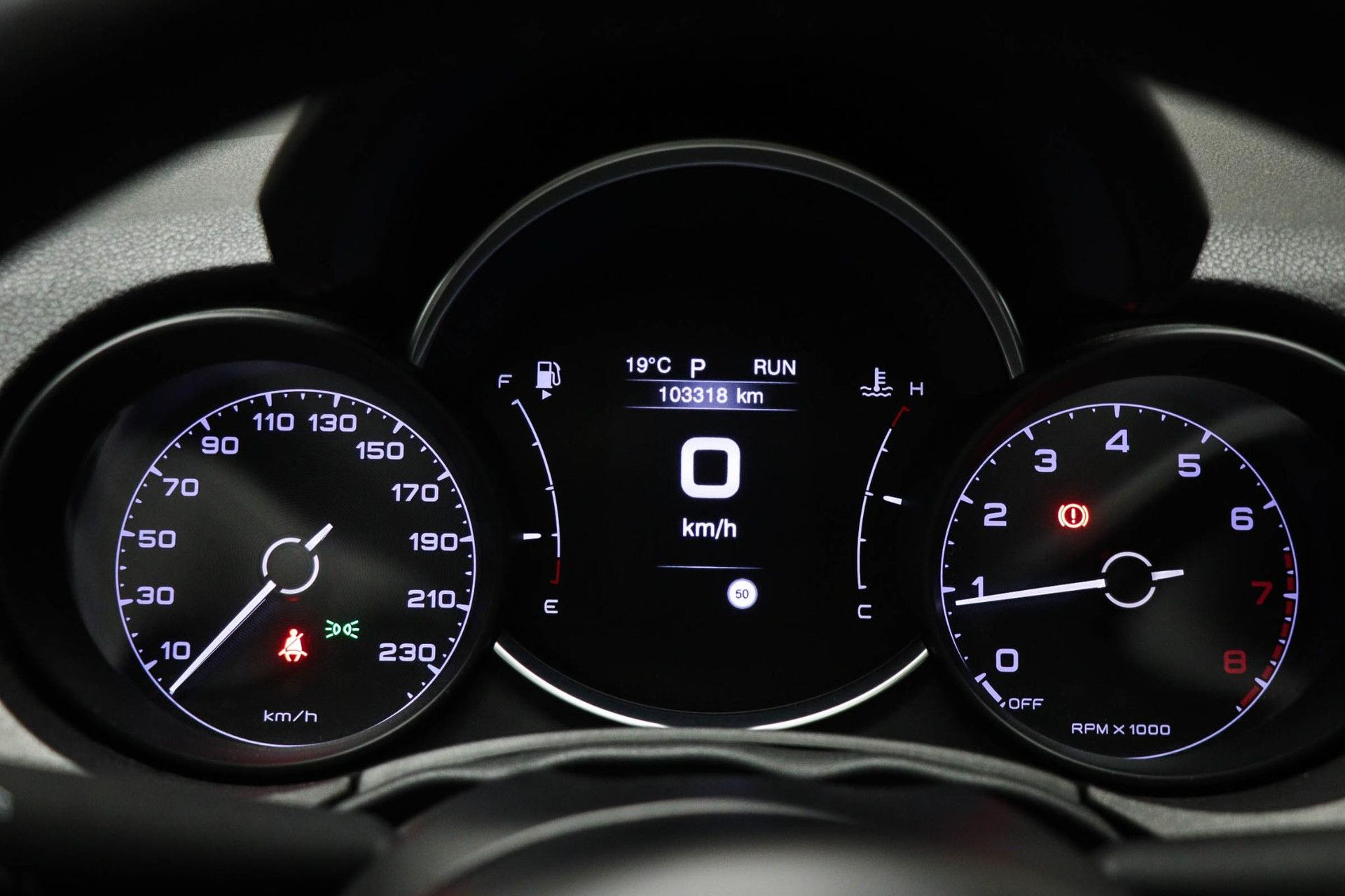 Fiat 500X met kenteken Z-109-LV – autofoto 4