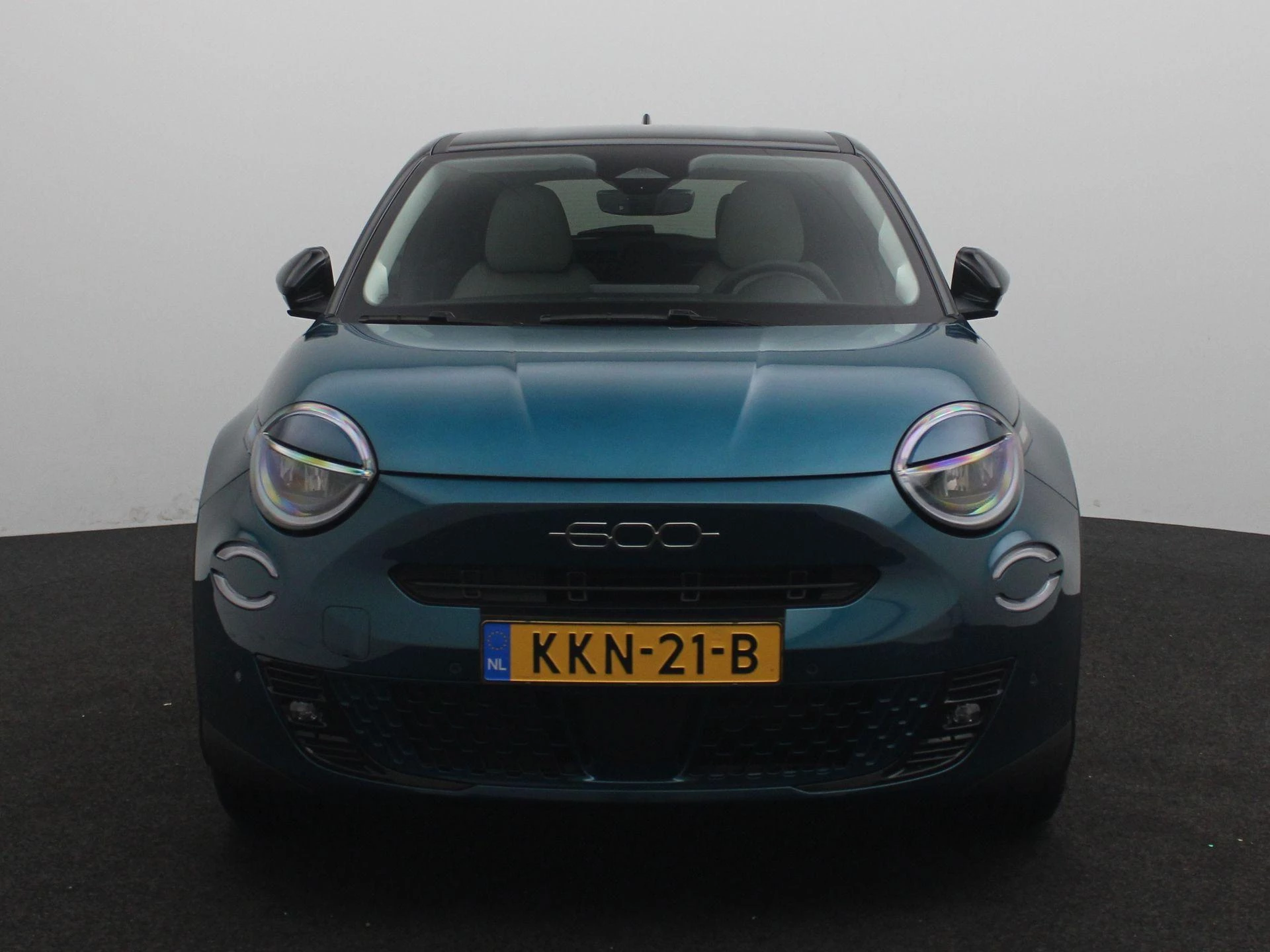 Fiat 600e – autofoto 3